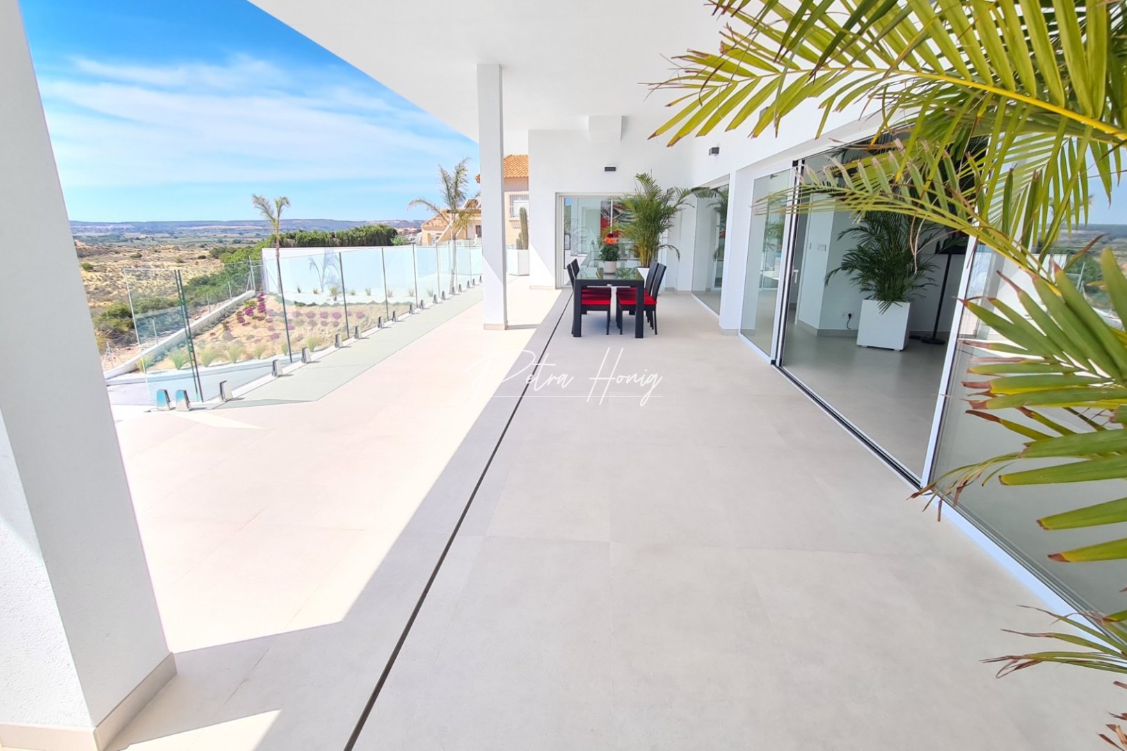 Resales - Villa - La Marina