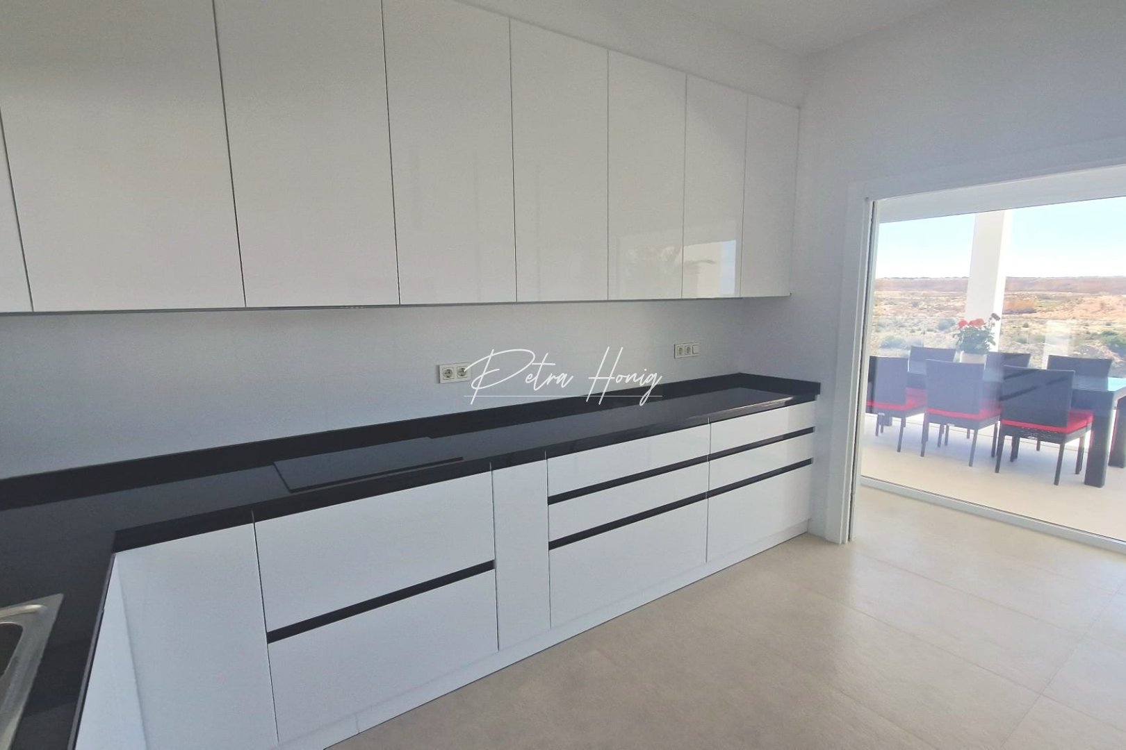 Resales - Villa - La Marina