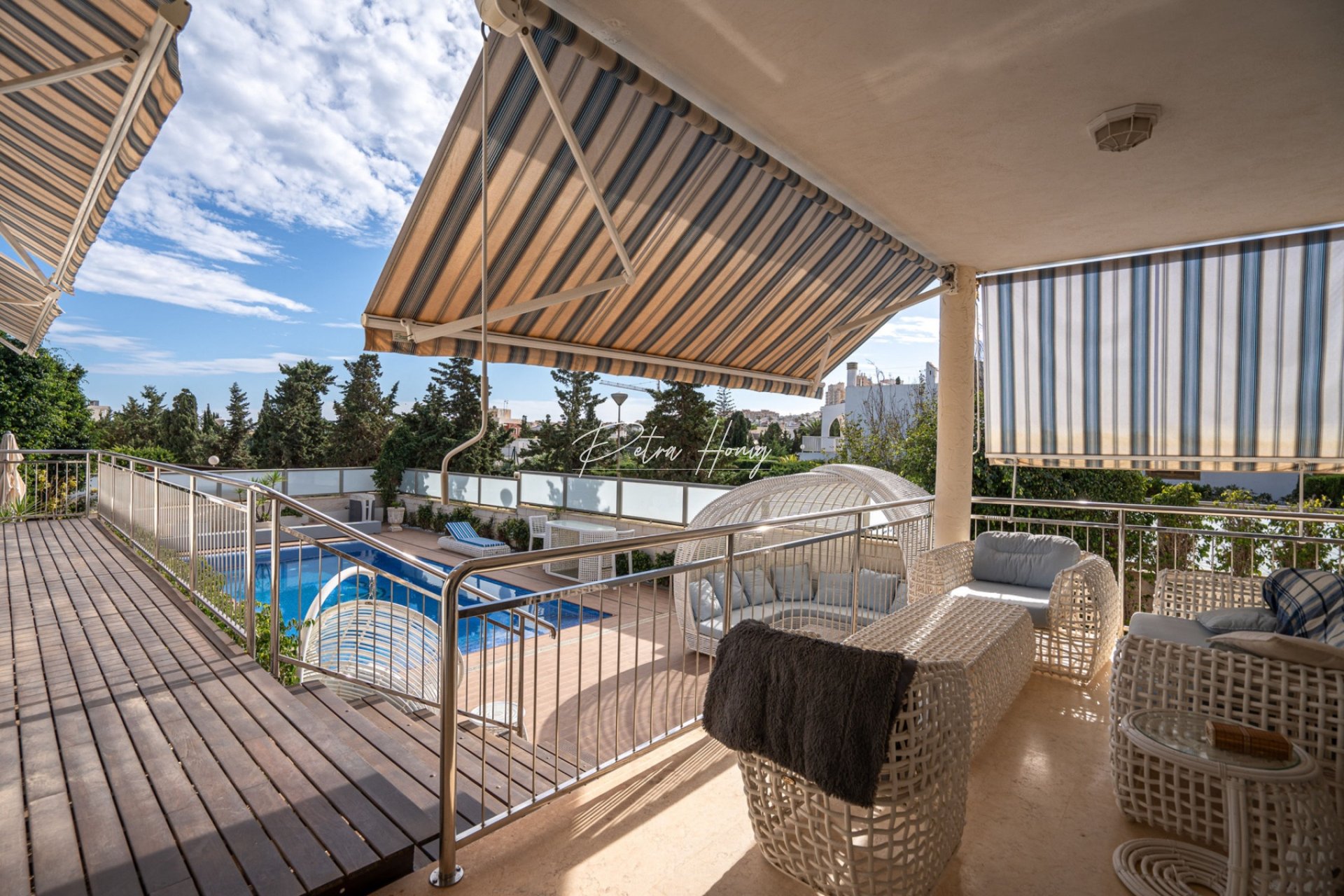 Resales - Villa - La Mata