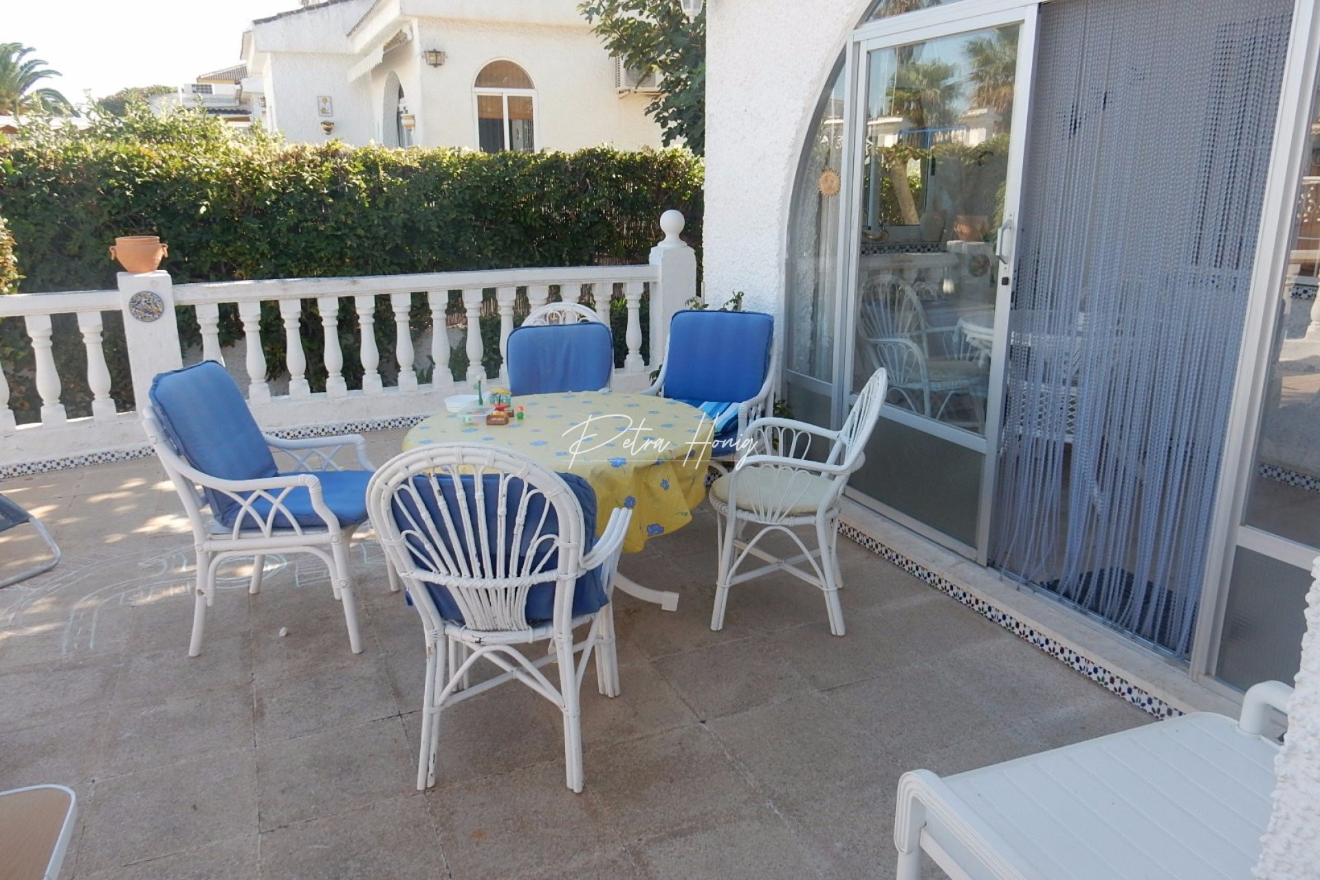 Resales - Villa - La Siesta