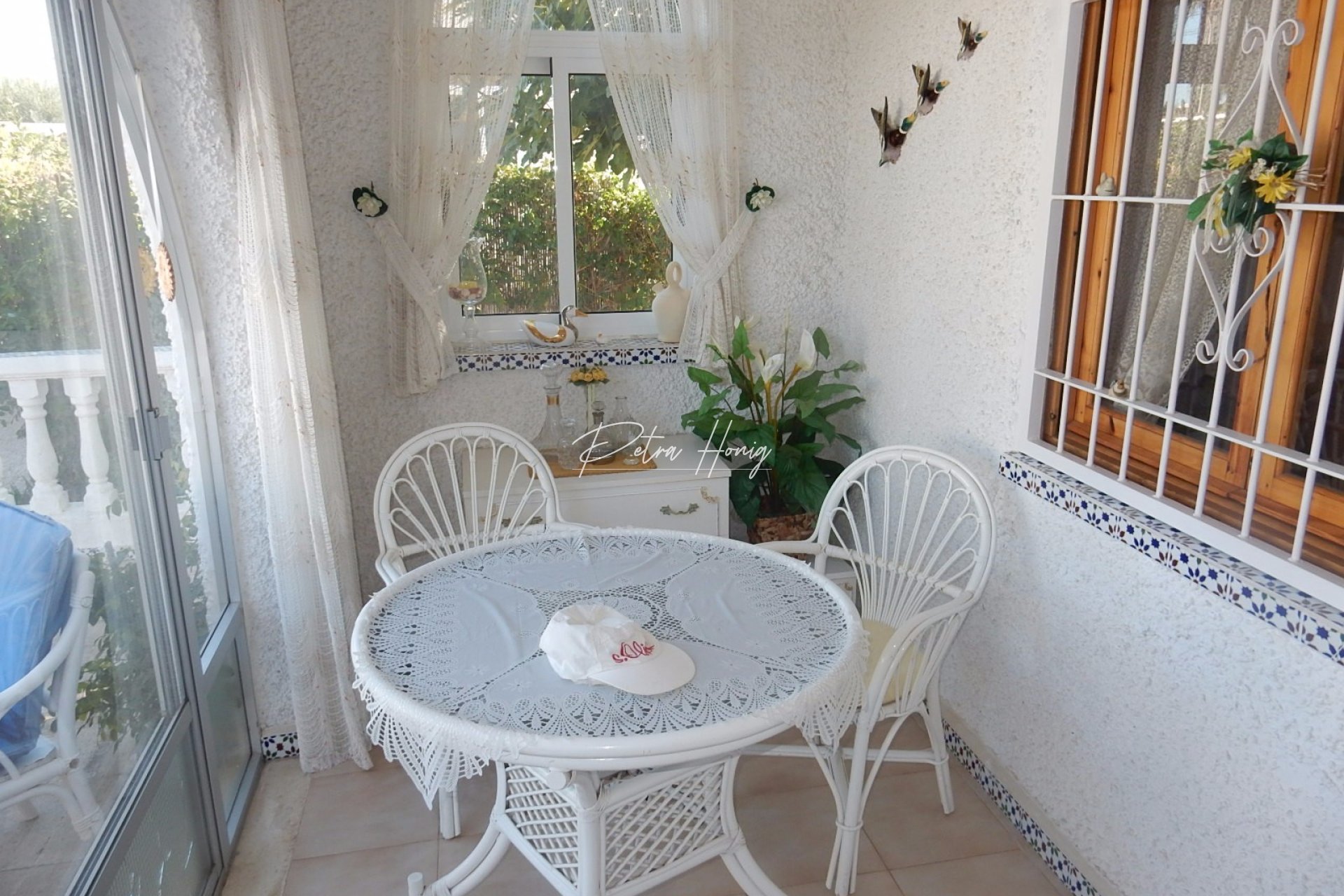 Resales - Villa - La Siesta