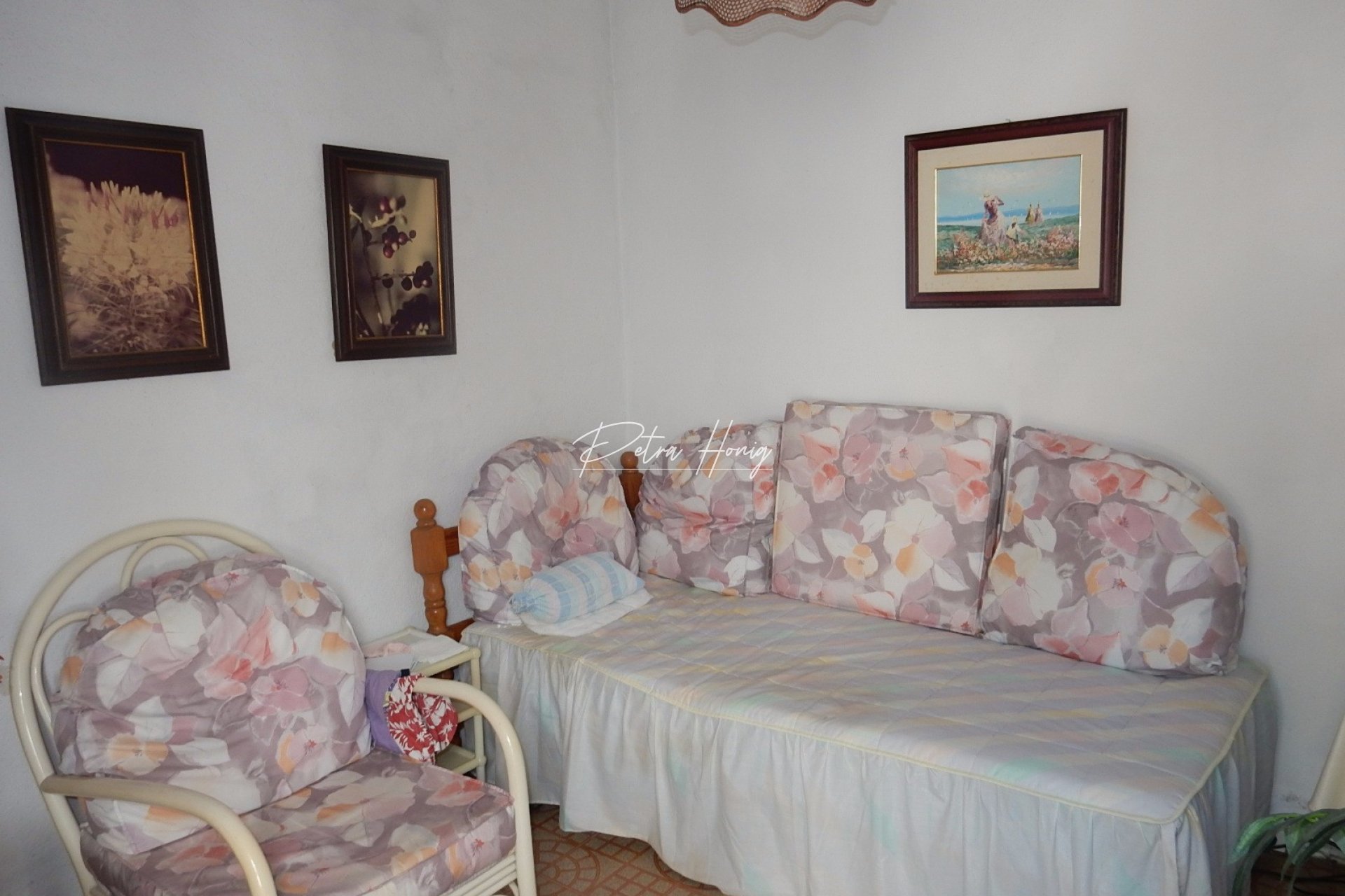 Resales - Villa - La Siesta