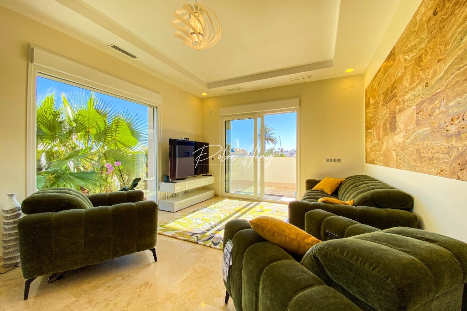 Resales - Villa - La Zenia