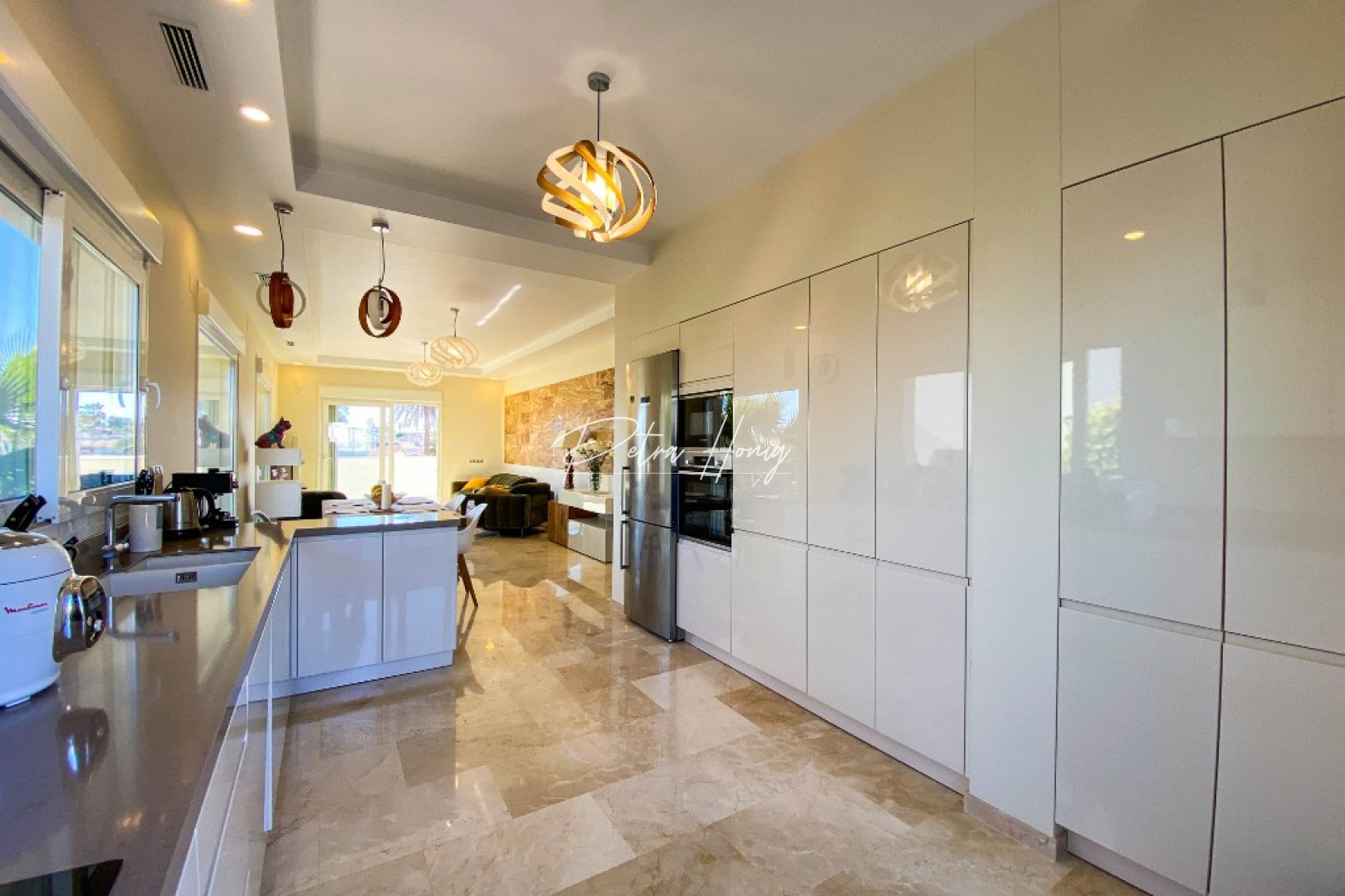 Resales - Villa - La Zenia