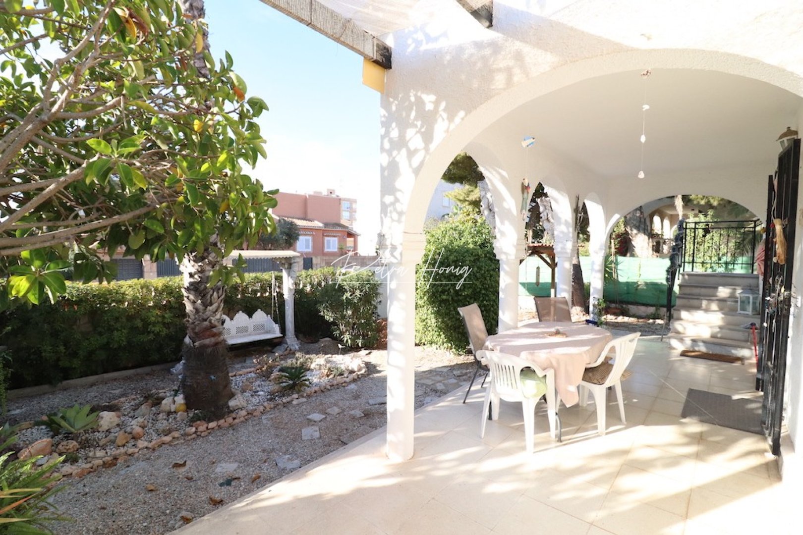 Resales - Villa - La Zenia