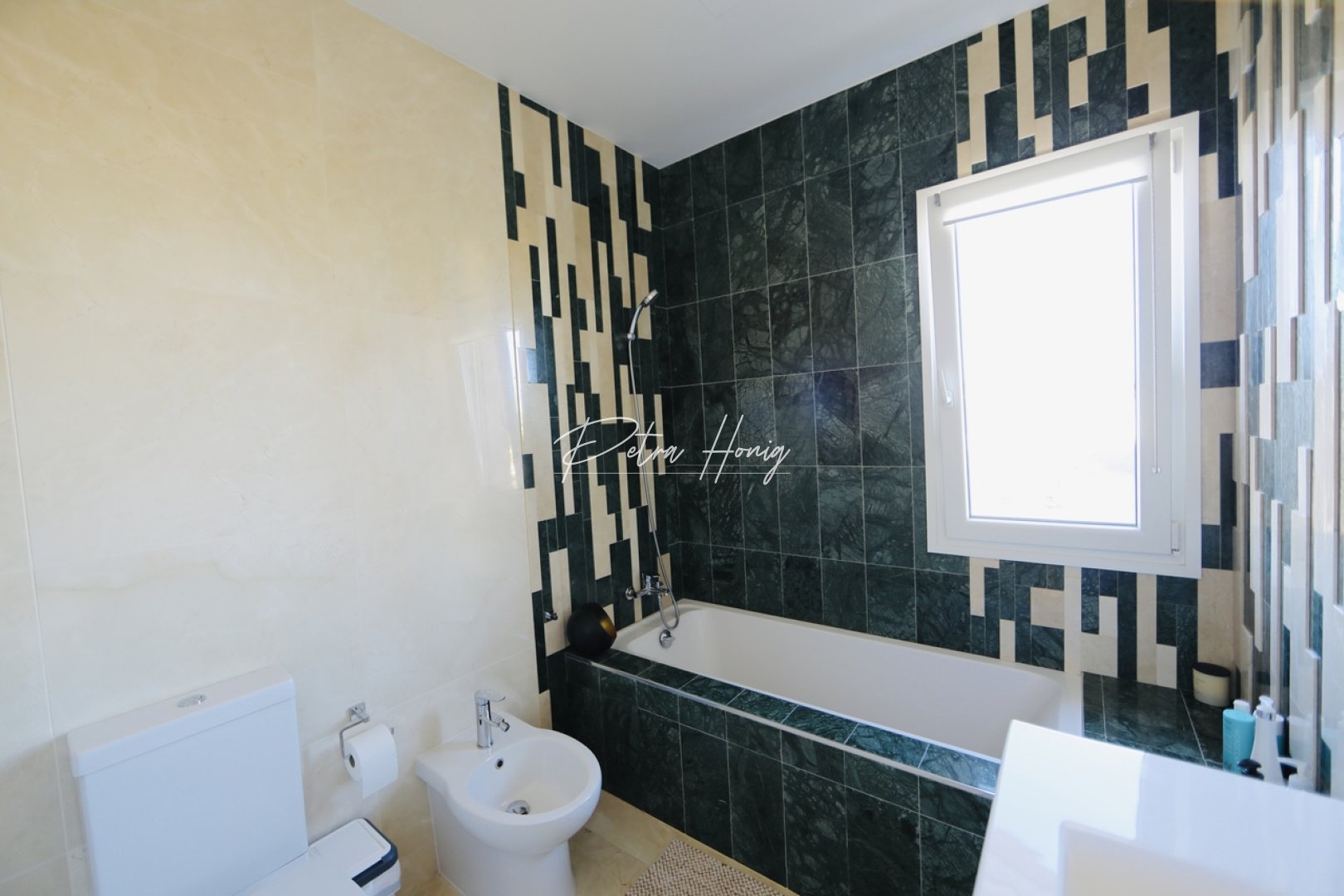 Resales - Villa - La Zenia