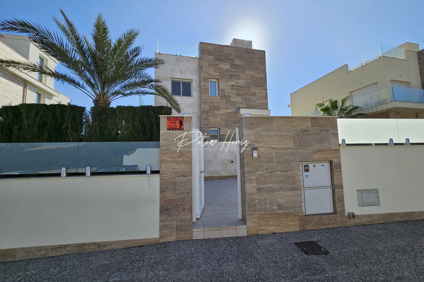 Resales - Villa - La Zenia