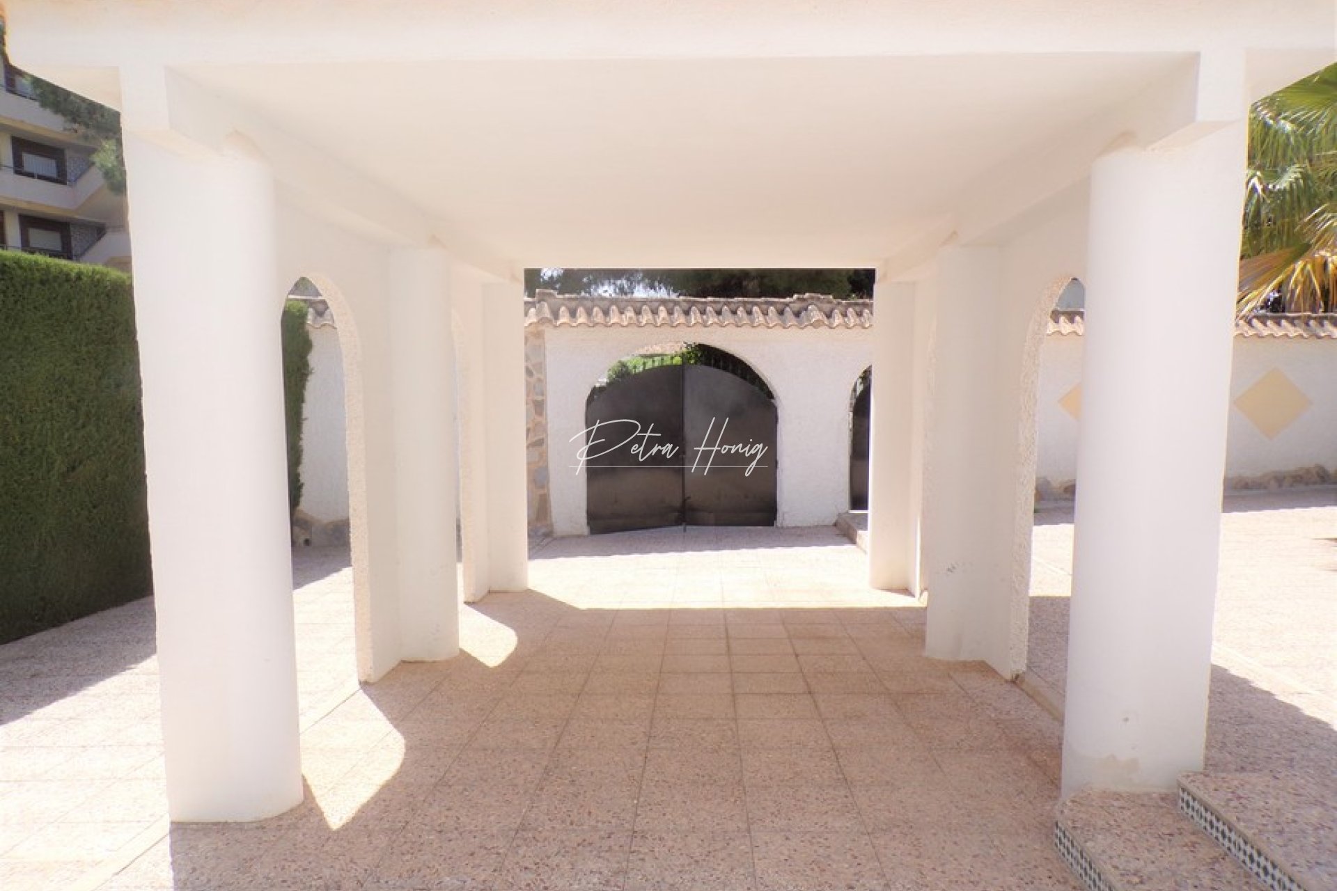 Resales - Villa - La Zenia