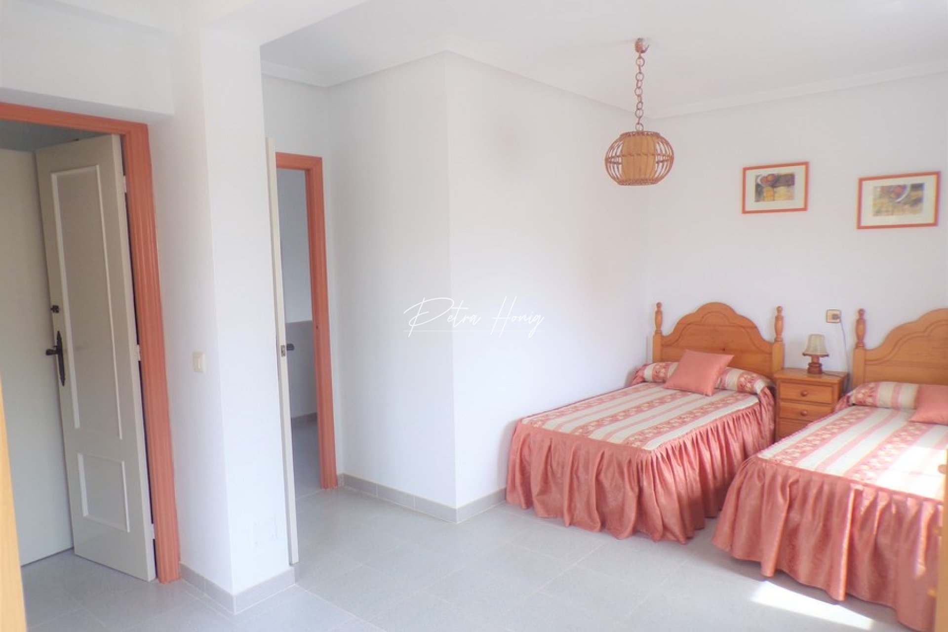 Resales - Villa - La Zenia
