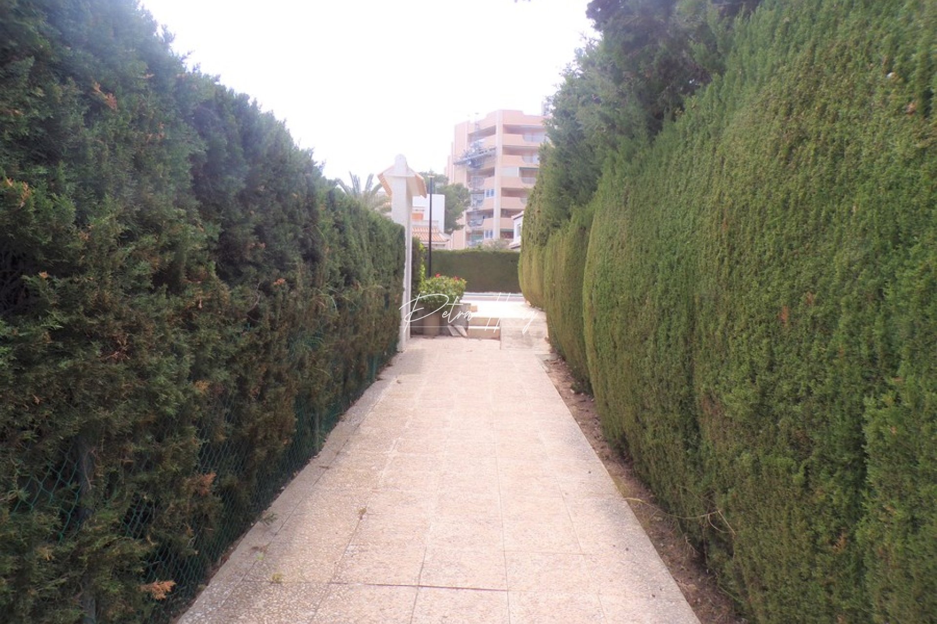 Resales - Villa - La Zenia
