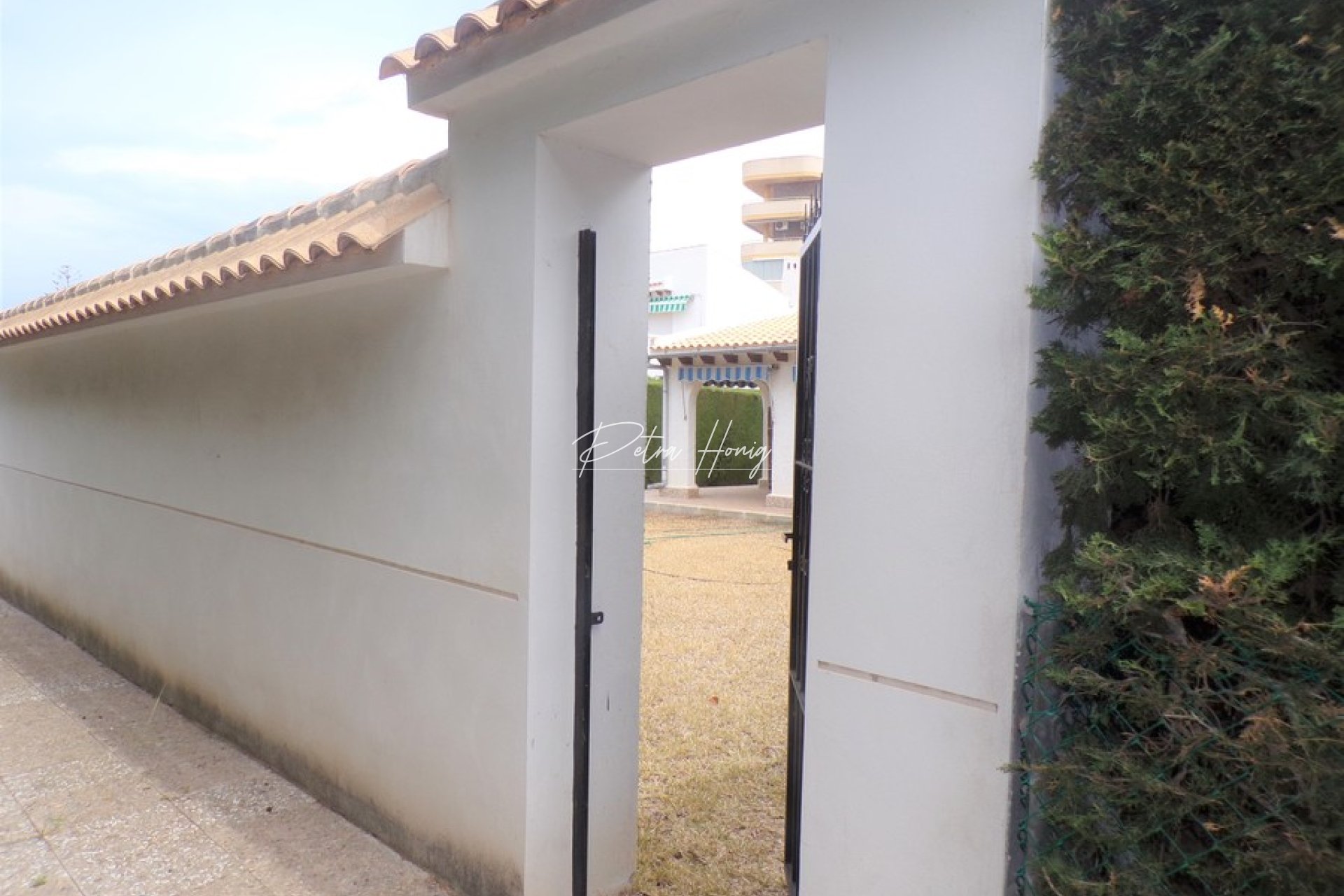 Resales - Villa - La Zenia