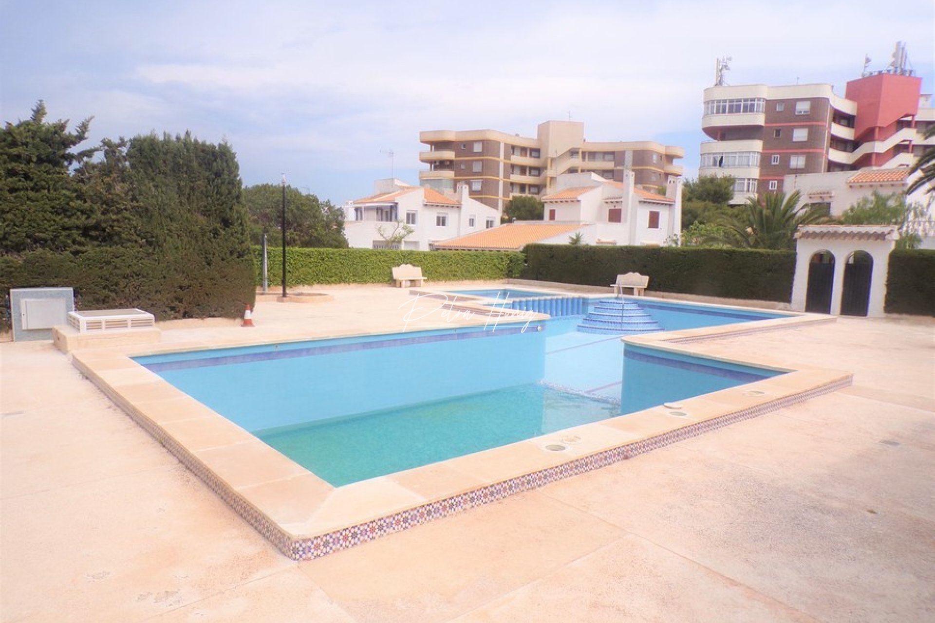 Resales - Villa - La Zenia