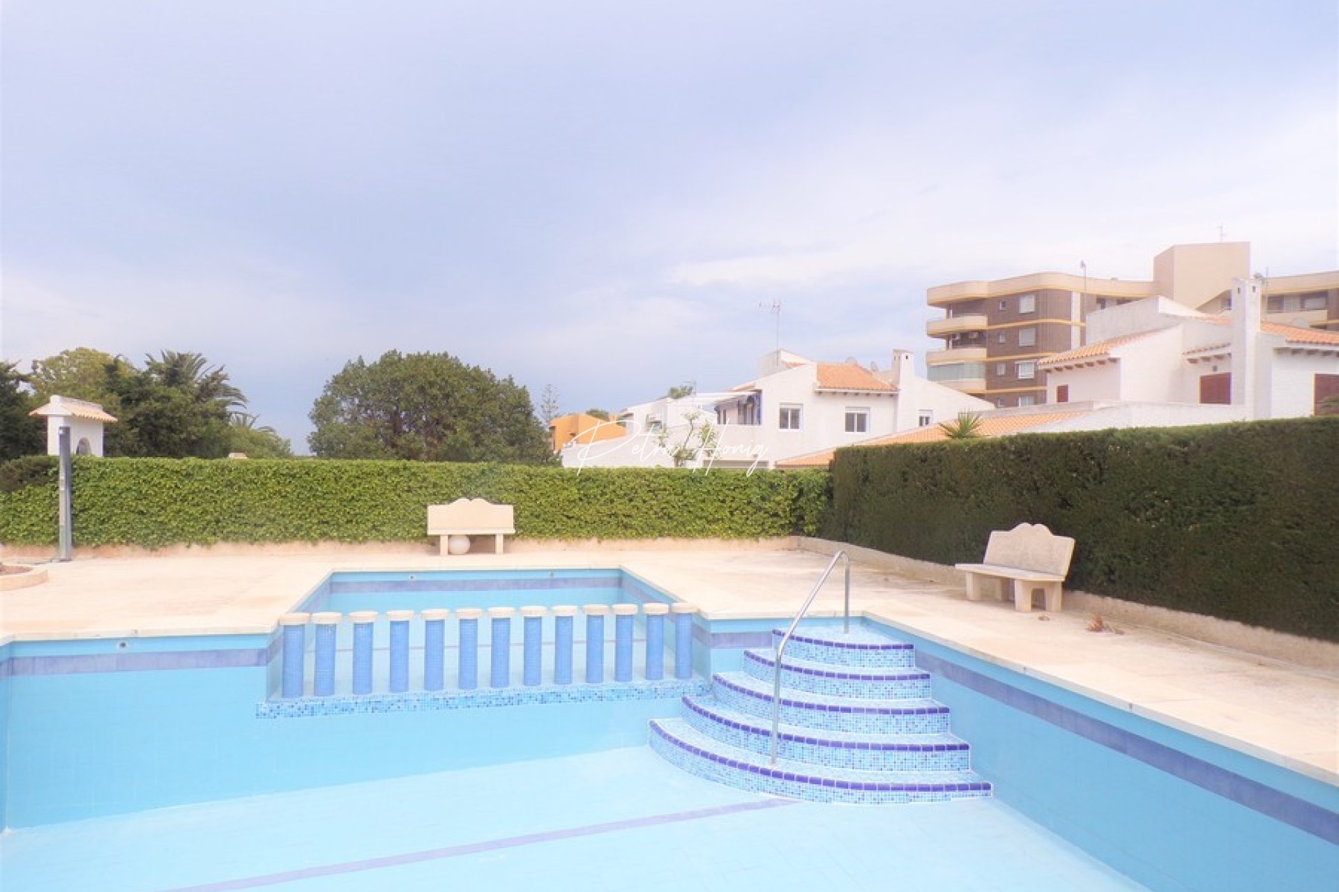 Resales - Villa - La Zenia