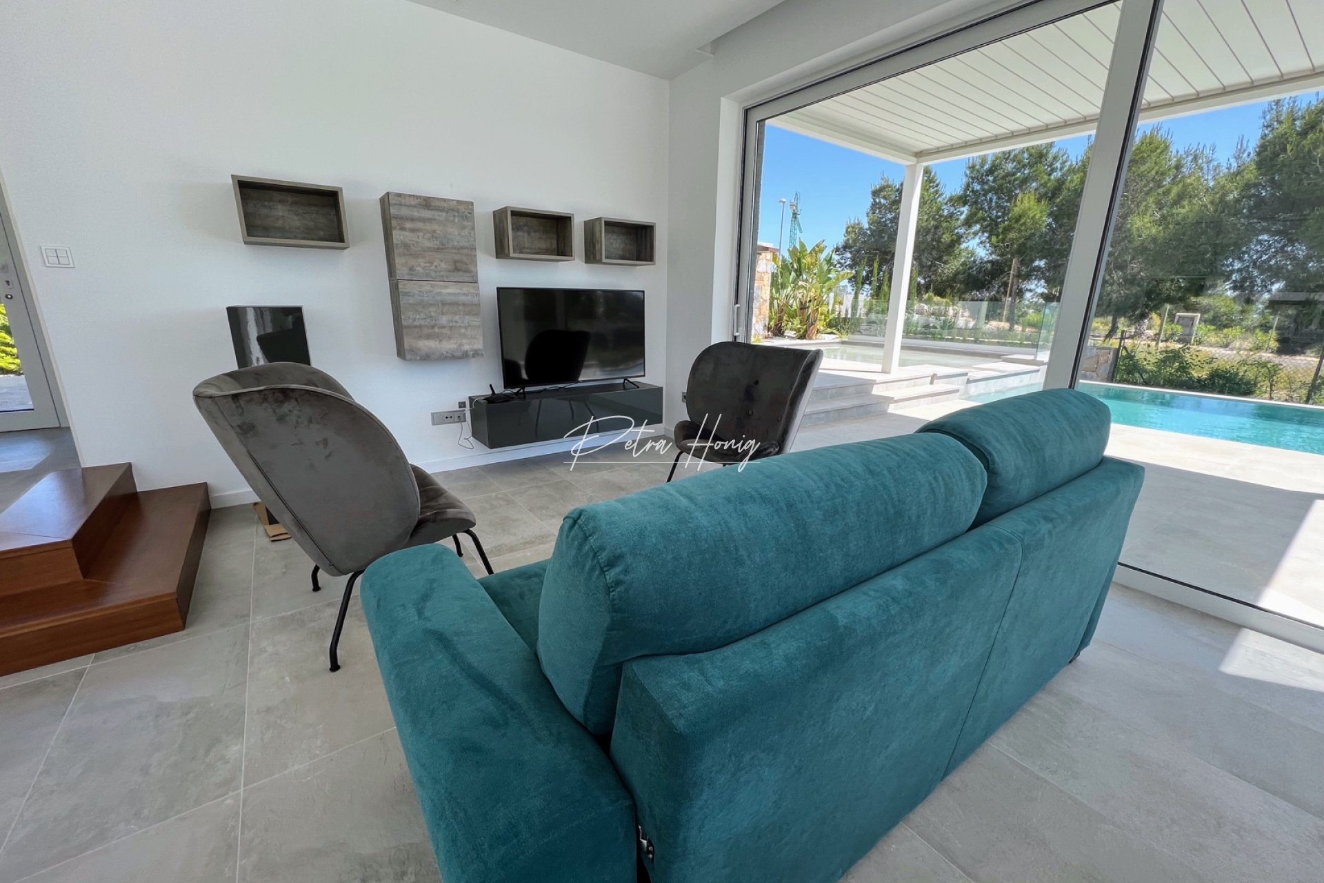 Resales - Villa - LAS COLINAS GOLF RESORT