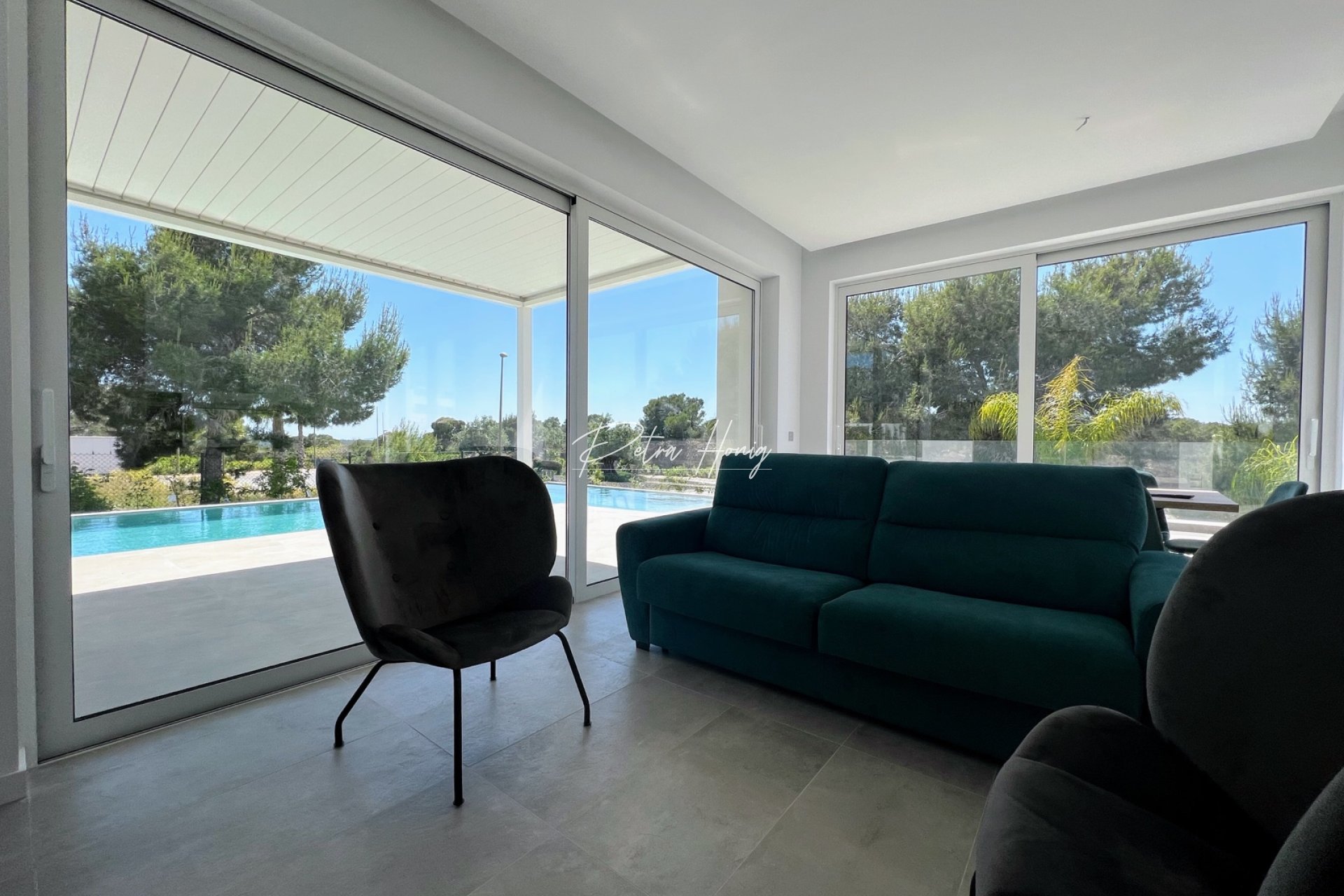 Resales - Villa - LAS COLINAS GOLF RESORT