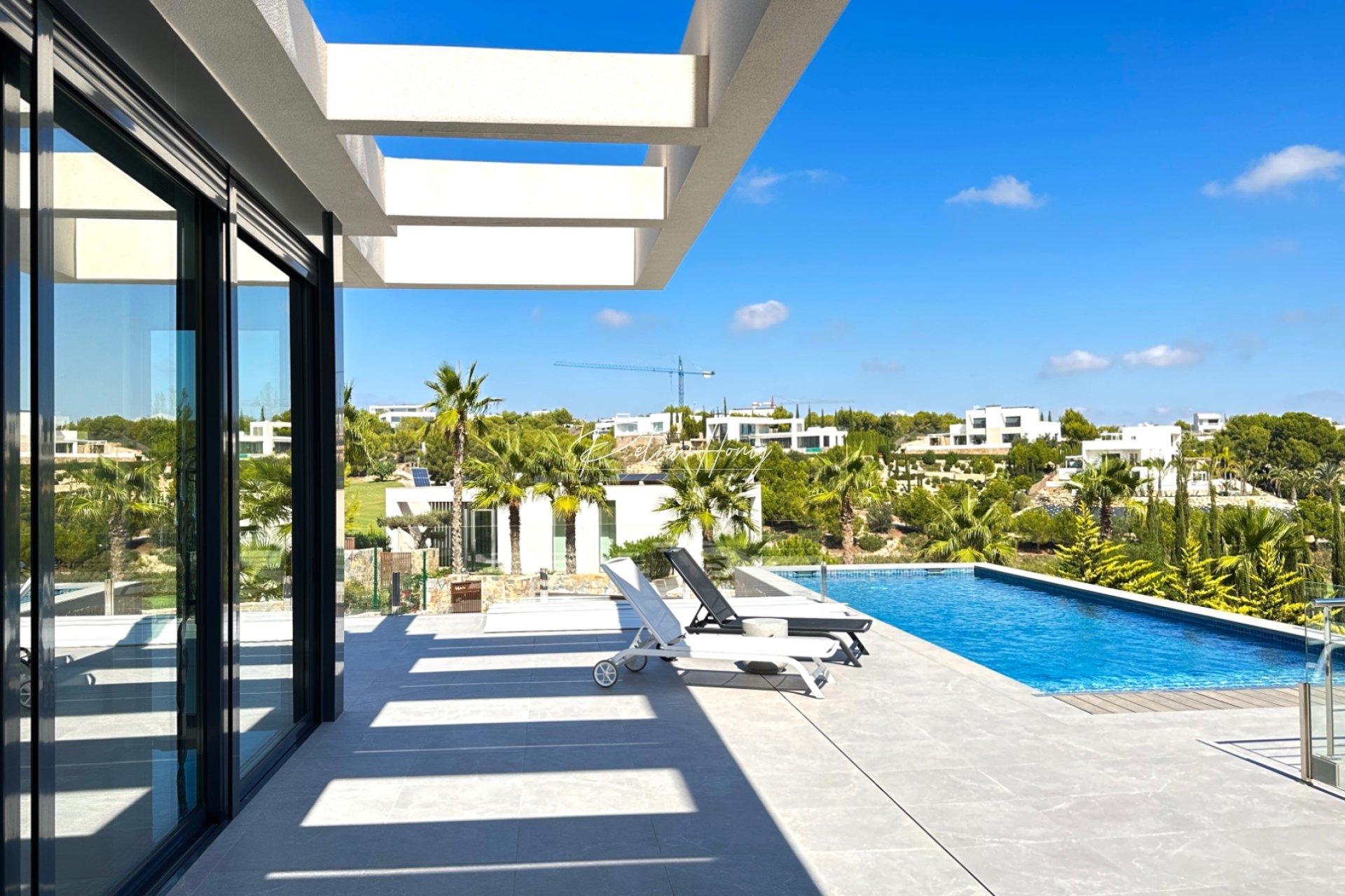 Resales - Villa - Las Colinas - Las Colinas Golf