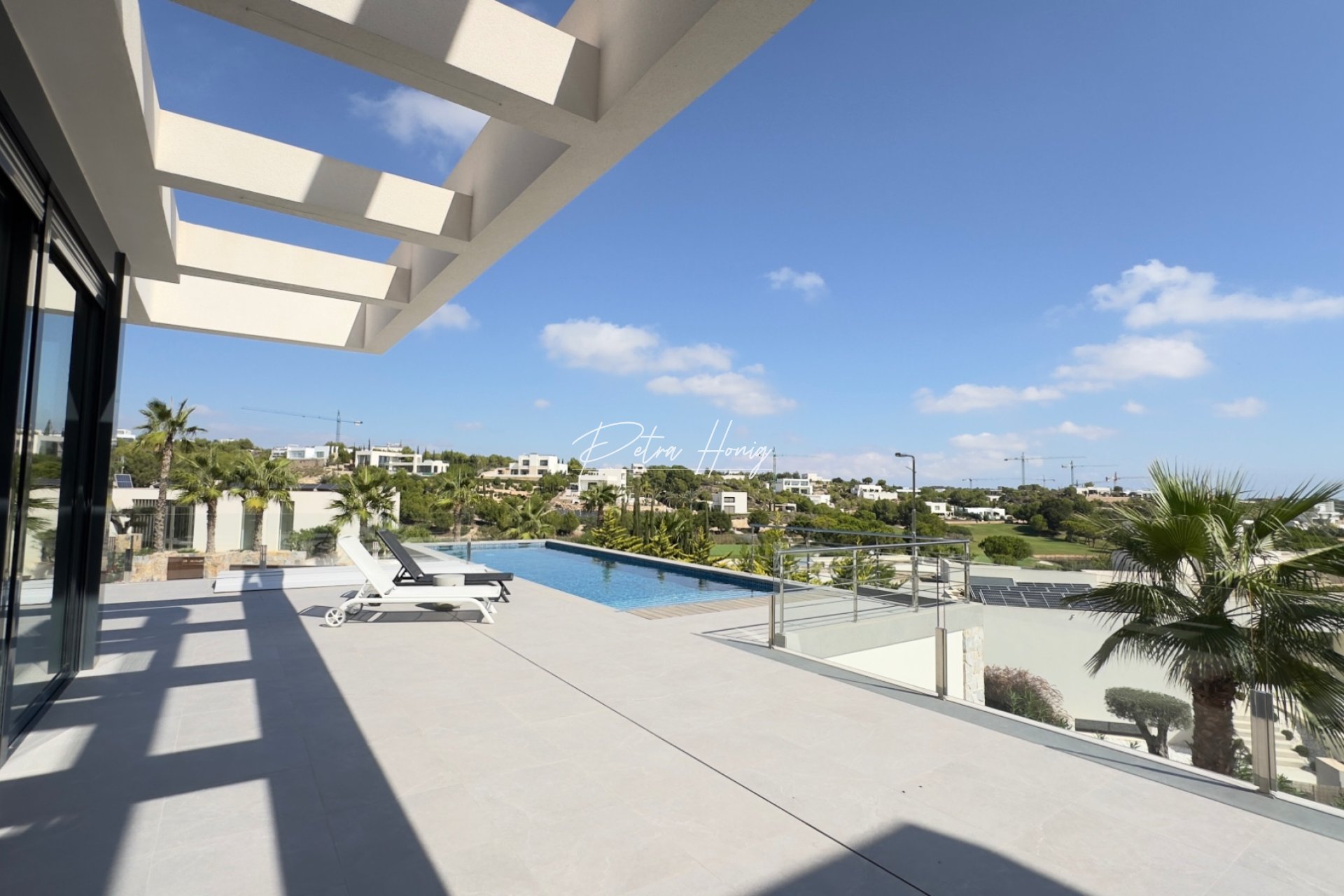 Resales - Villa - Las Colinas - Las Colinas Golf