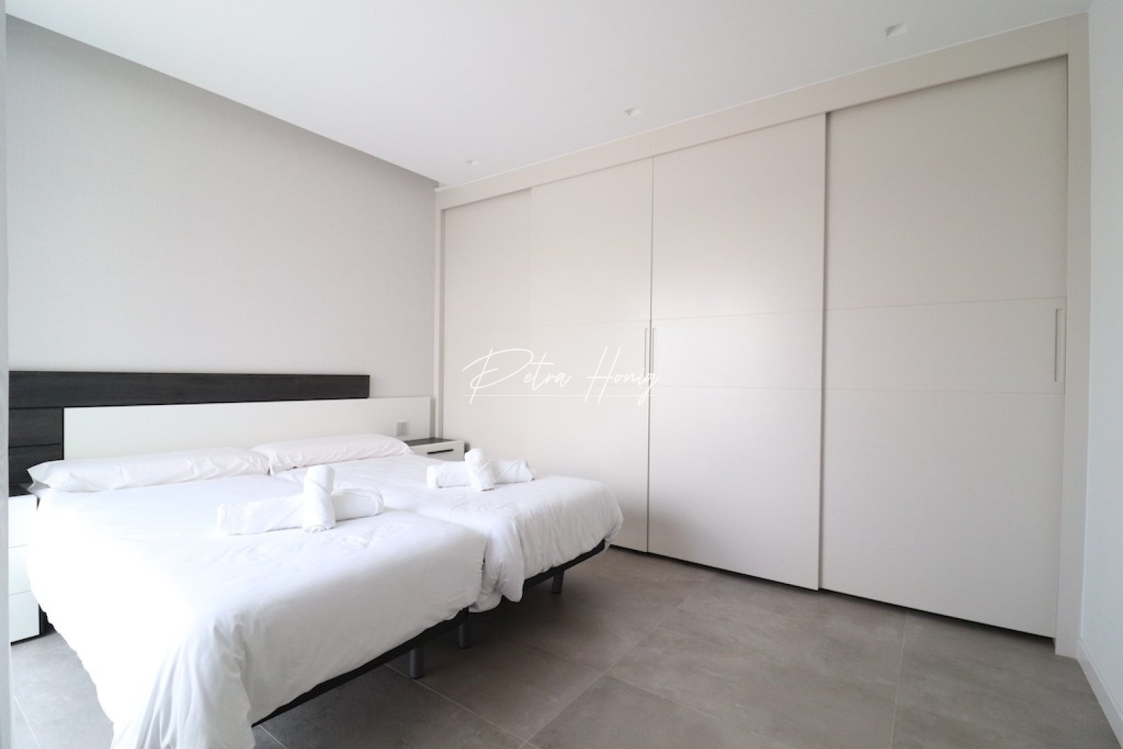 Resales - Villa - Las Colinas - Las Colinas Golf