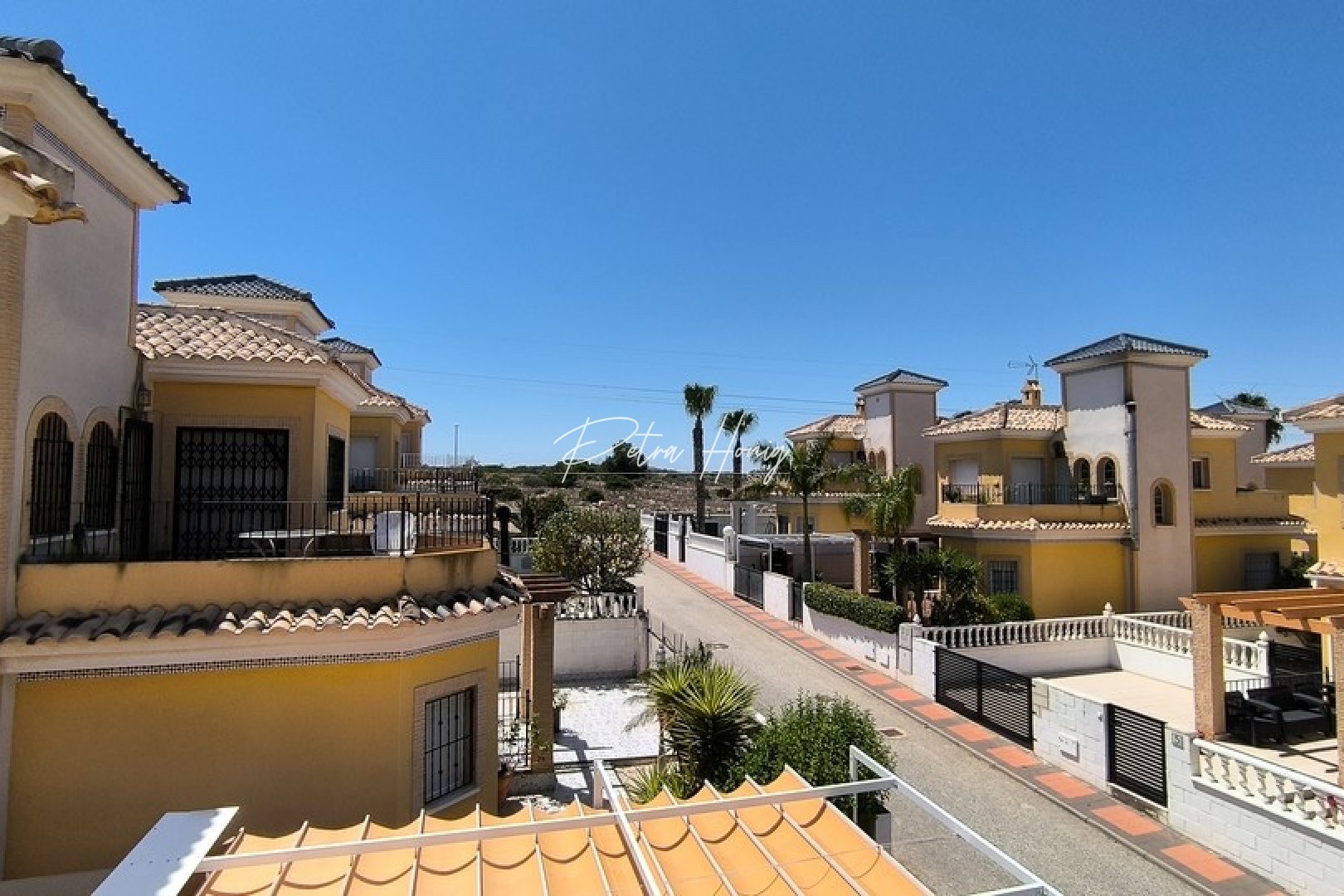 Resales - Villa - Lo Crispin