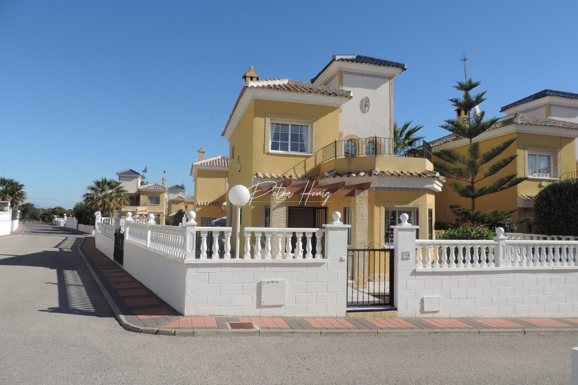 Resales - Villa - Lo Crispin