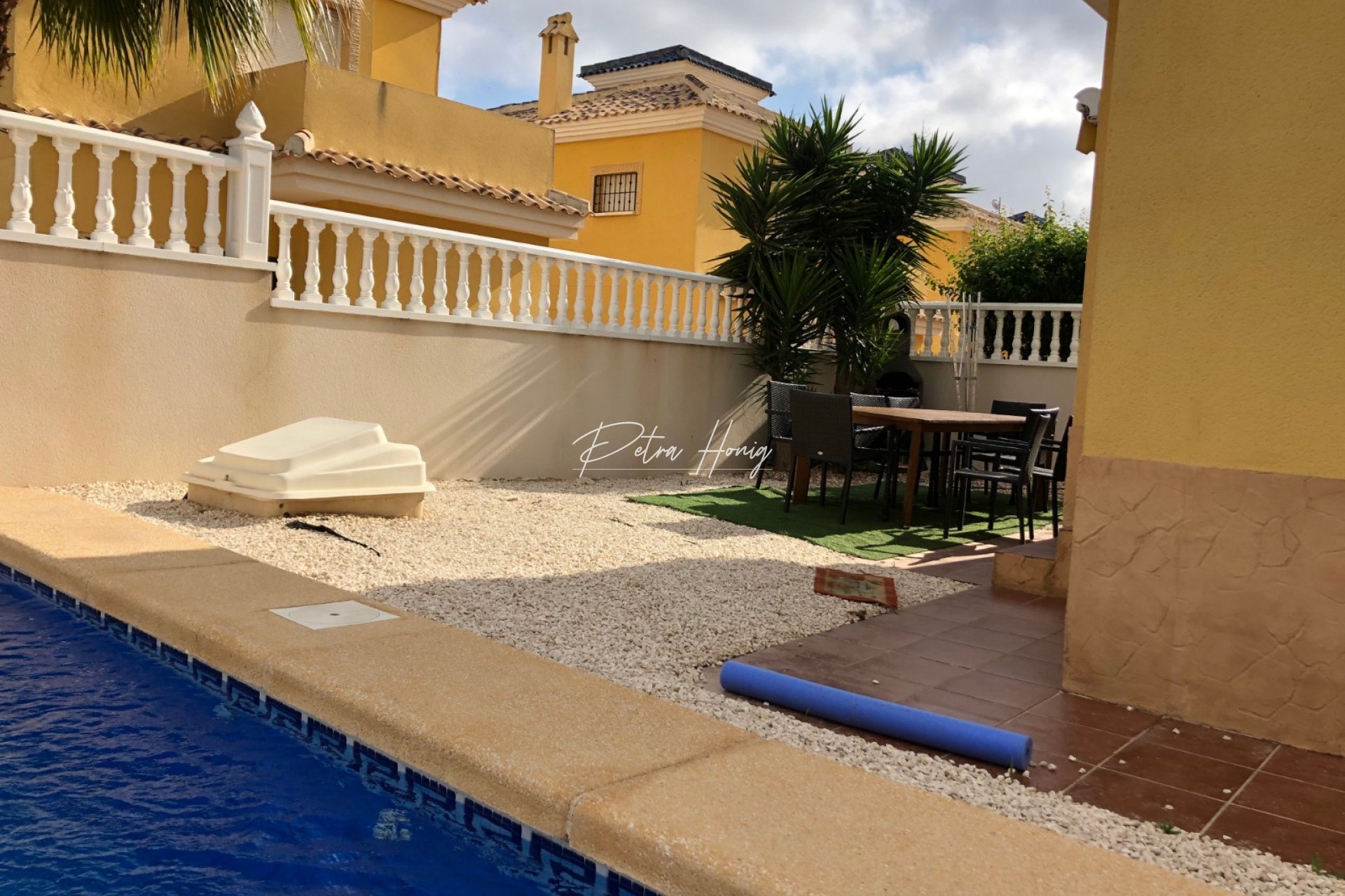 Resales - Villa - Lo Crispin