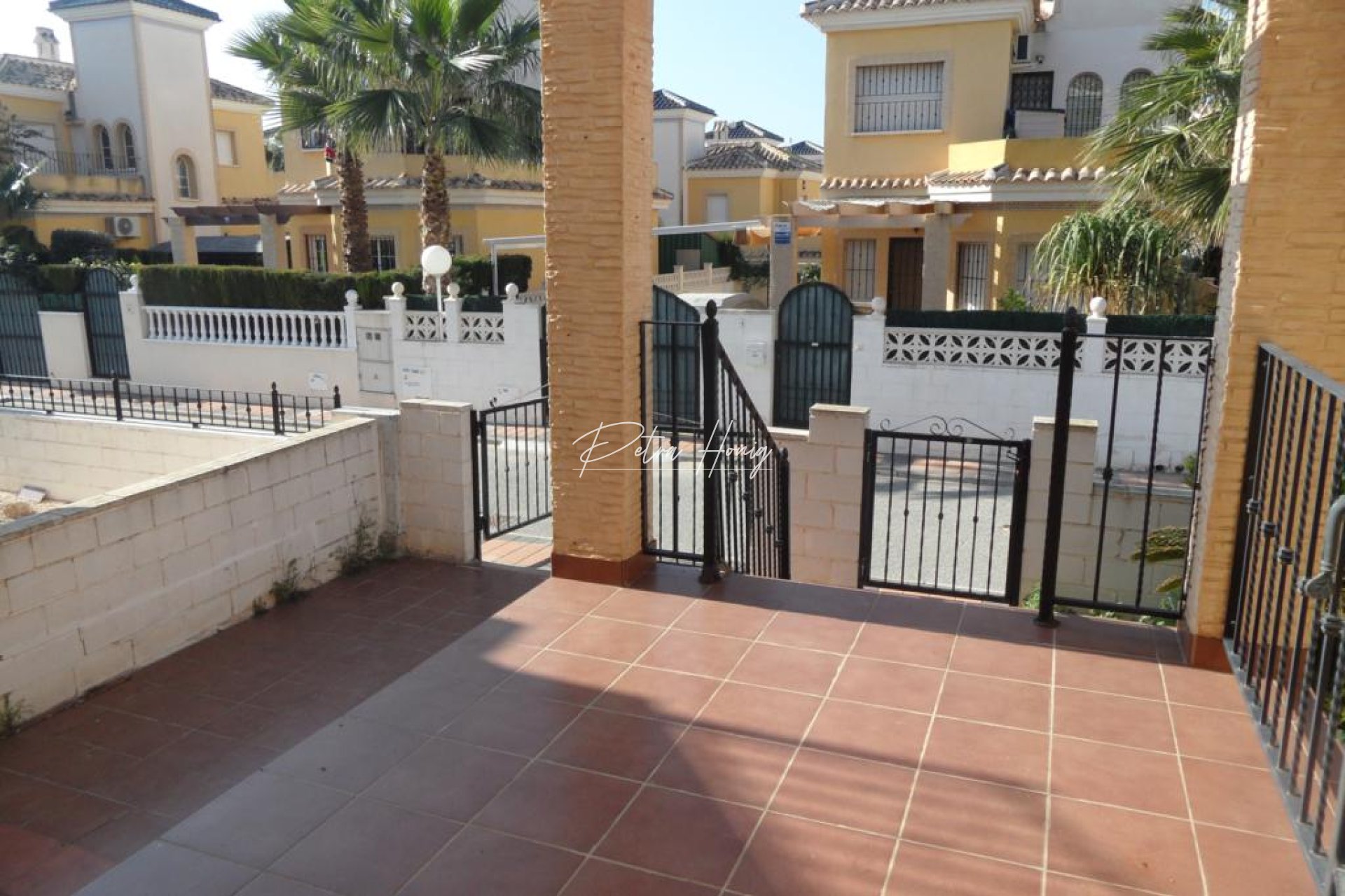 Resales - Villa - Lo Crispin