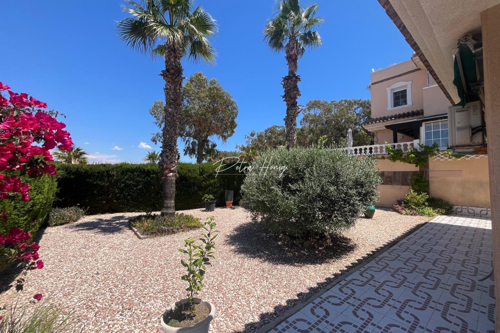 Resales - Villa - Los Altos - Torrevieja