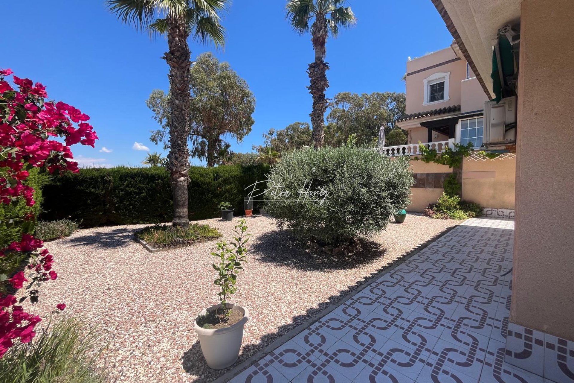 Resales - Villa - Los Altos - Torrevieja