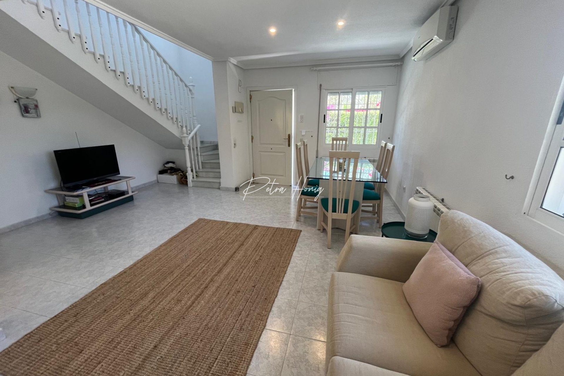 Resales - Villa - Los Altos - Torrevieja