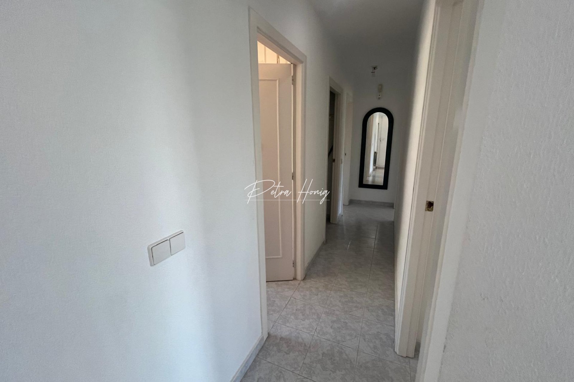 Resales - Villa - Los Altos - Torrevieja