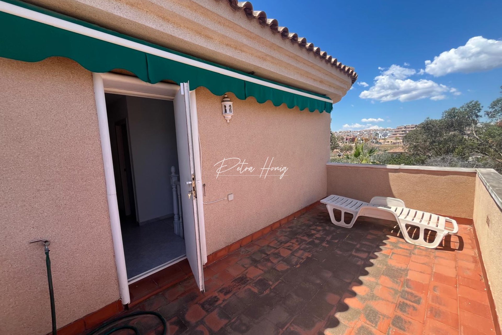 Resales - Villa - Los Altos - Torrevieja