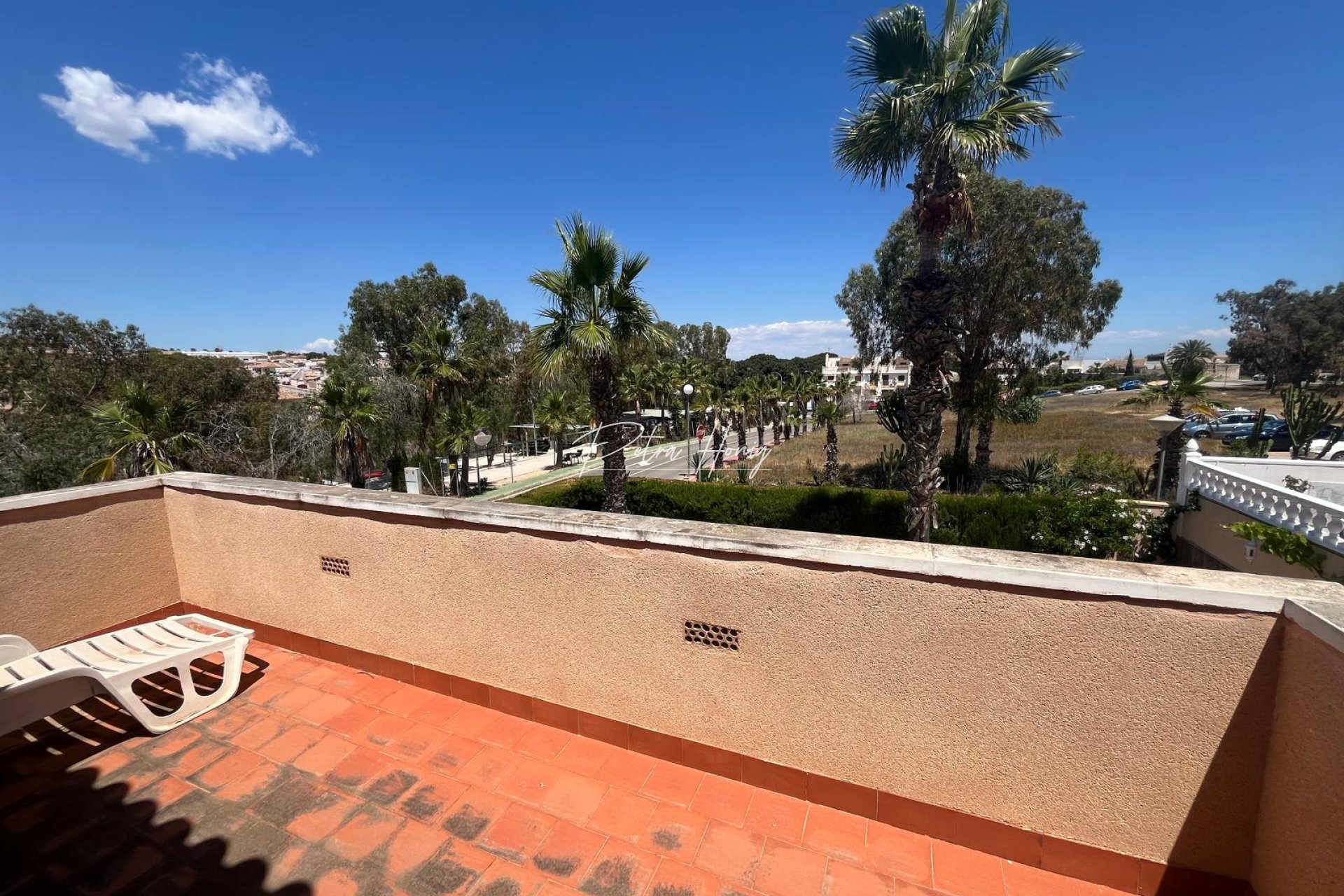 Resales - Villa - Los Altos - Torrevieja