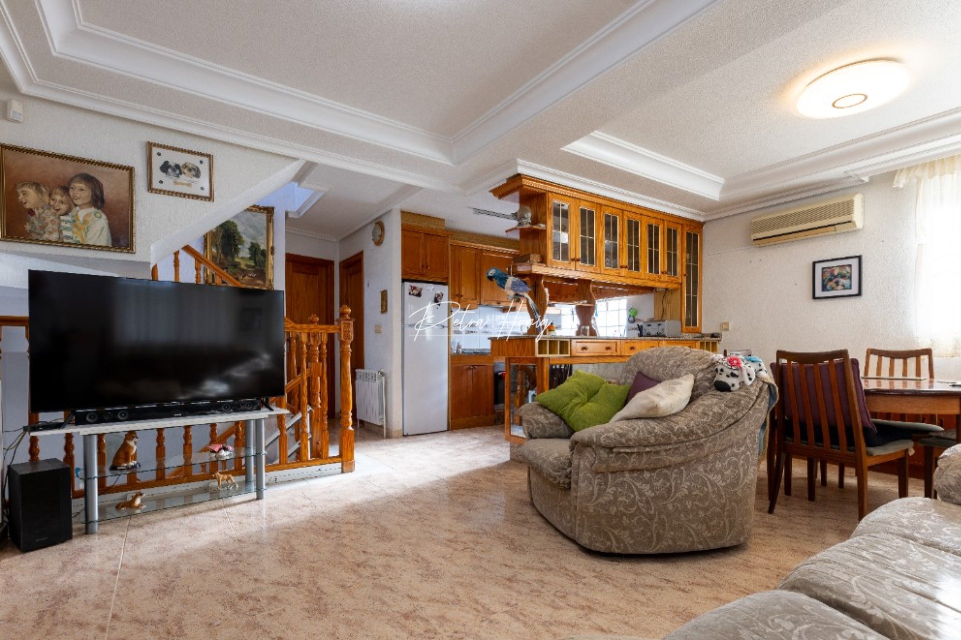 Resales - Villa - Los Altos