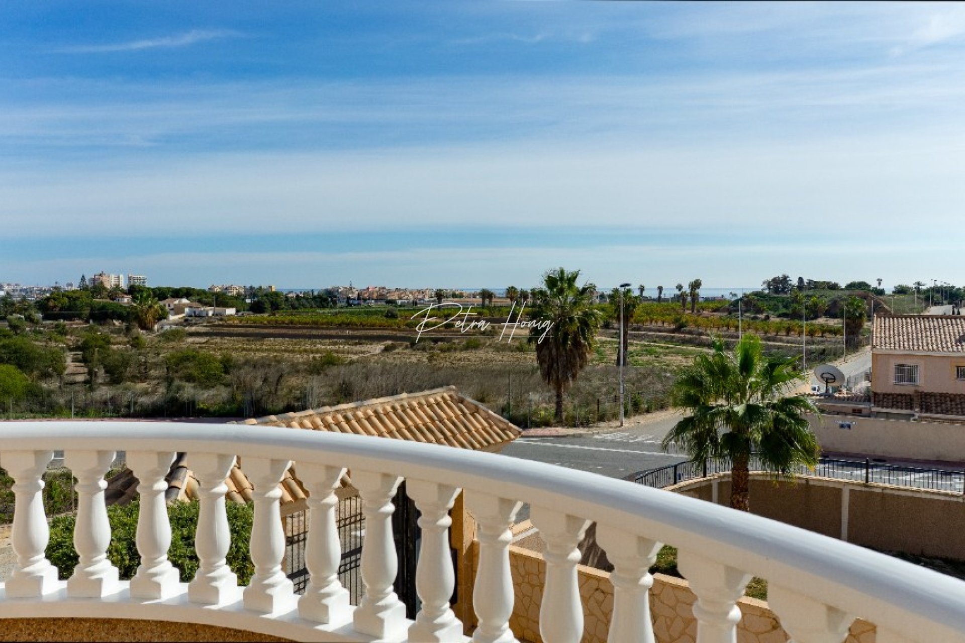 Resales - Villa - Los Altos