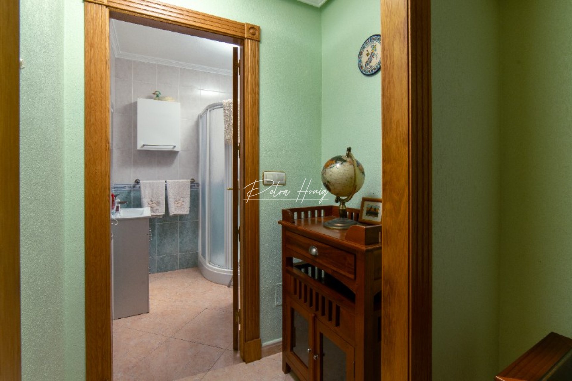 Resales - Villa - Los Altos