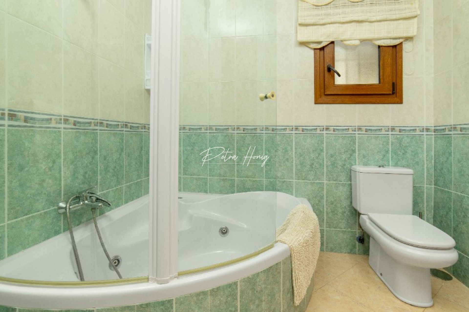 Resales - Villa - Los Altos