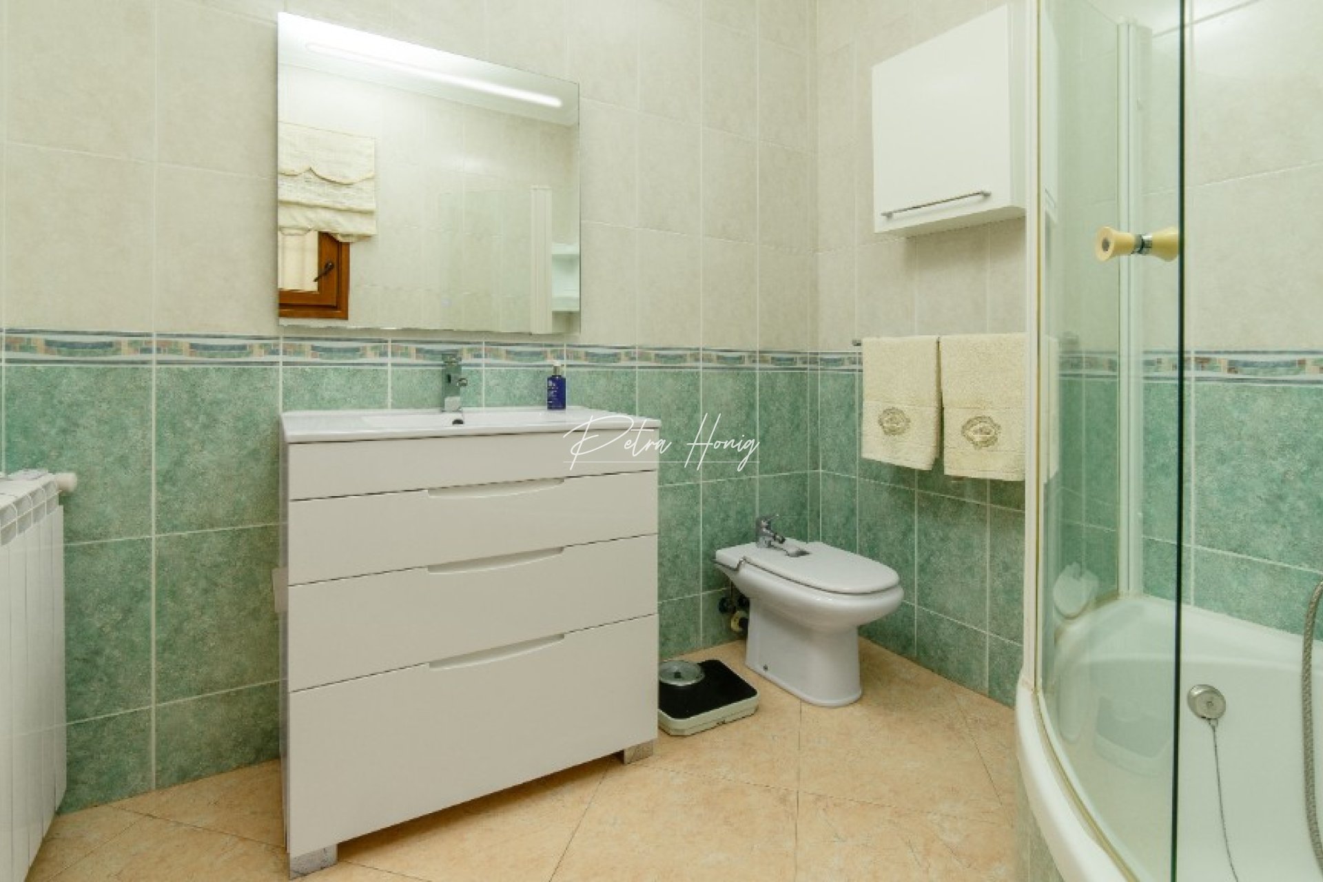 Resales - Villa - Los Altos