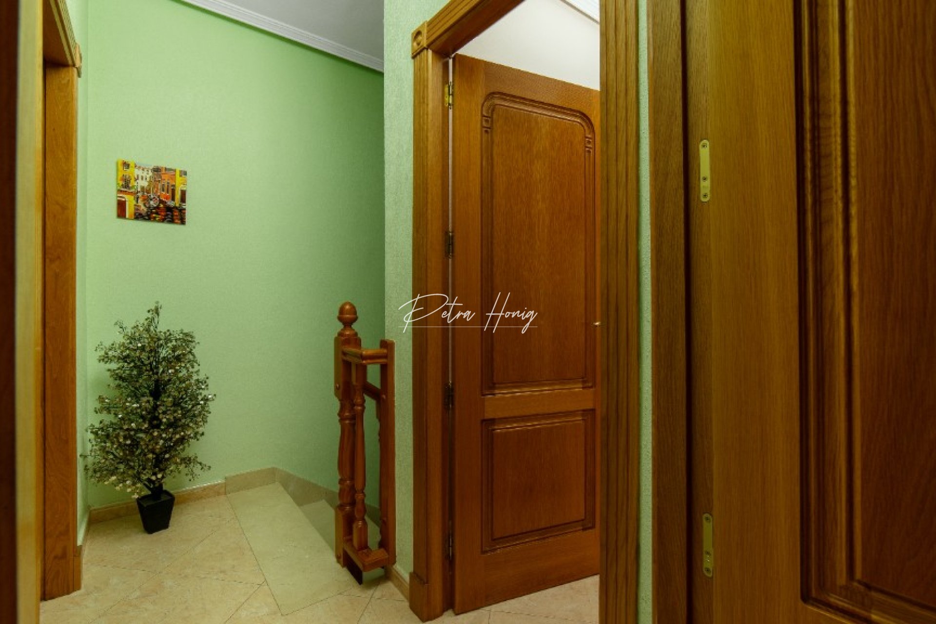 Resales - Villa - Los Altos