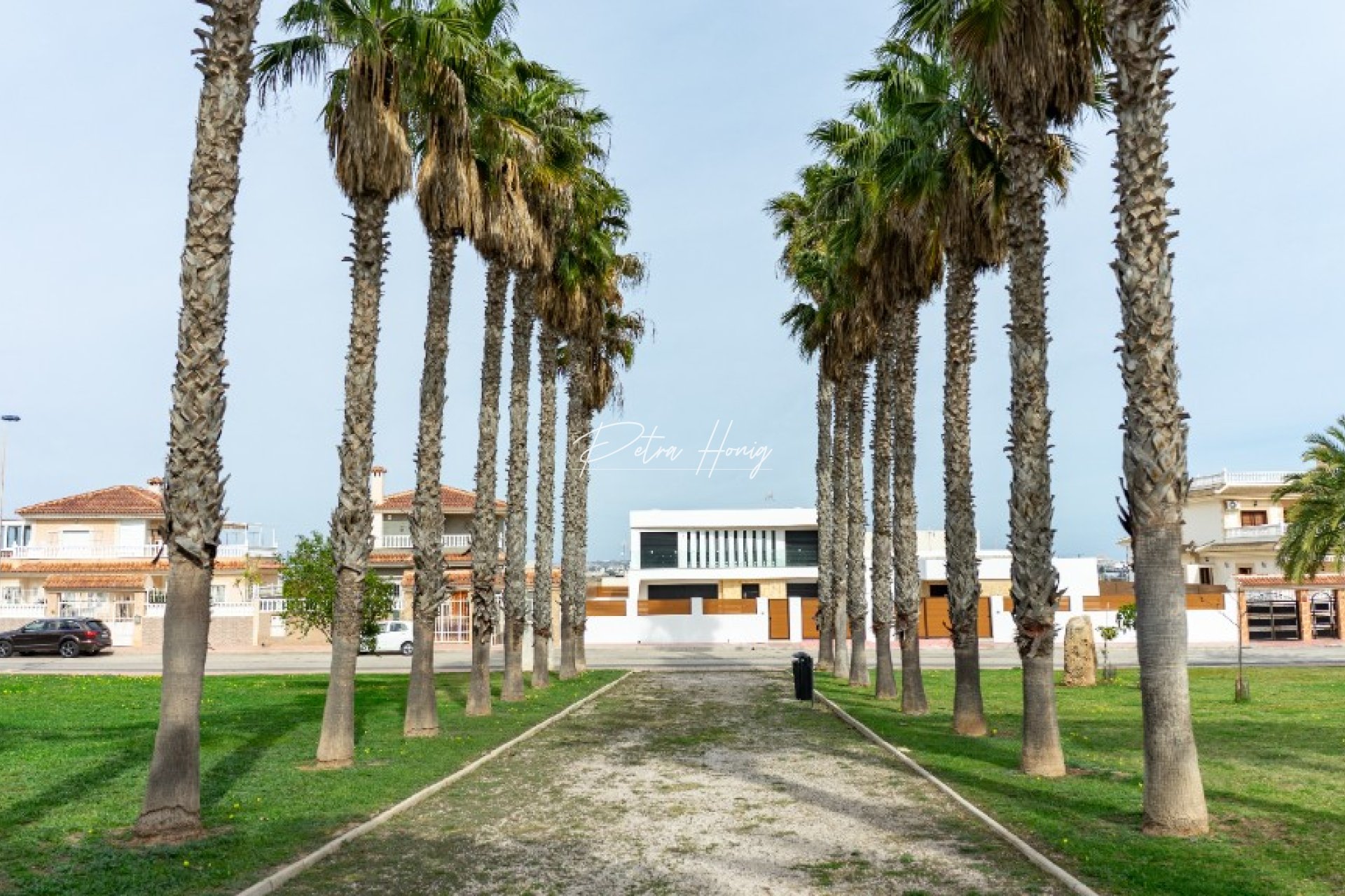 Resales - Villa - Los Altos