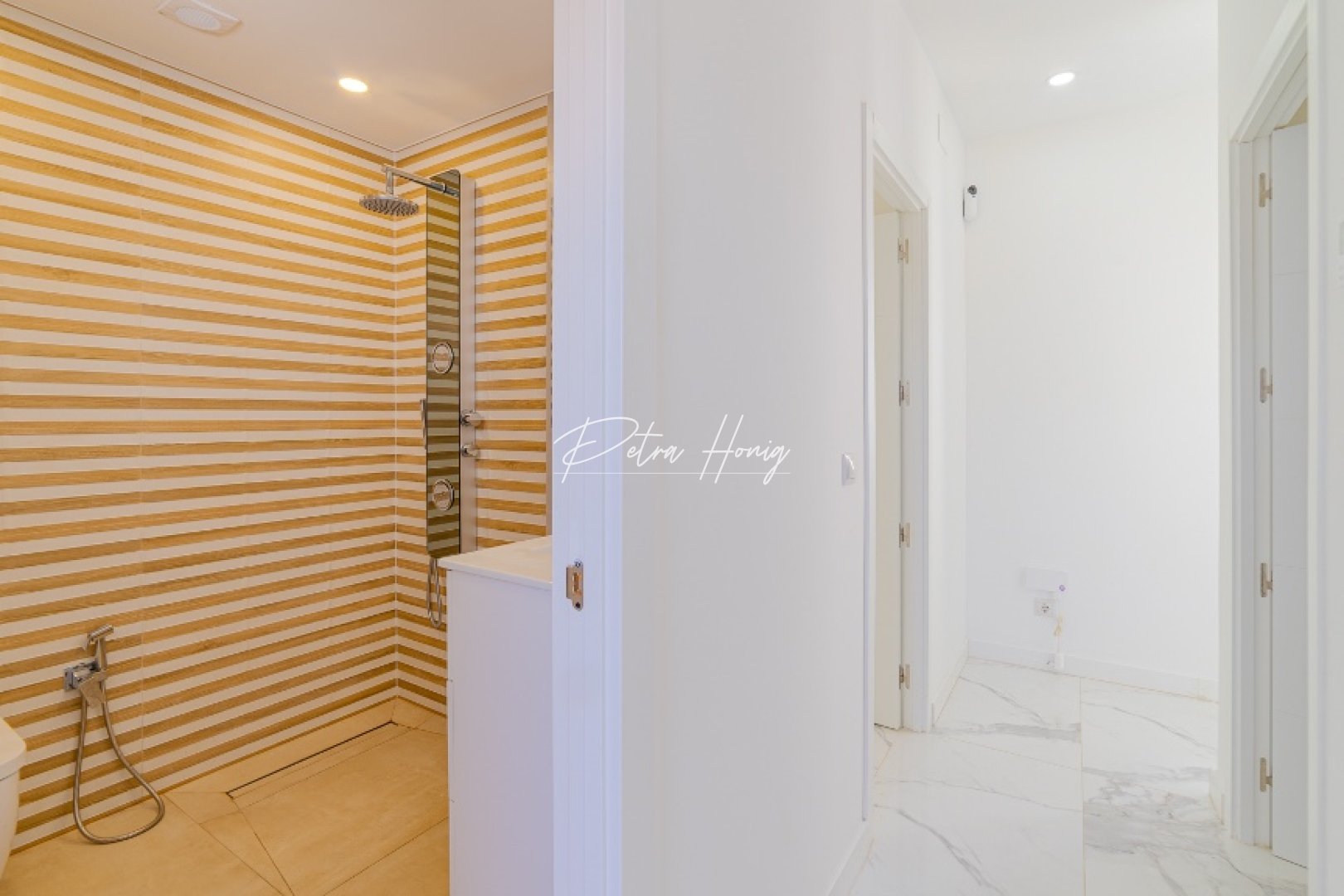 Resales - Villa - Los Balcones