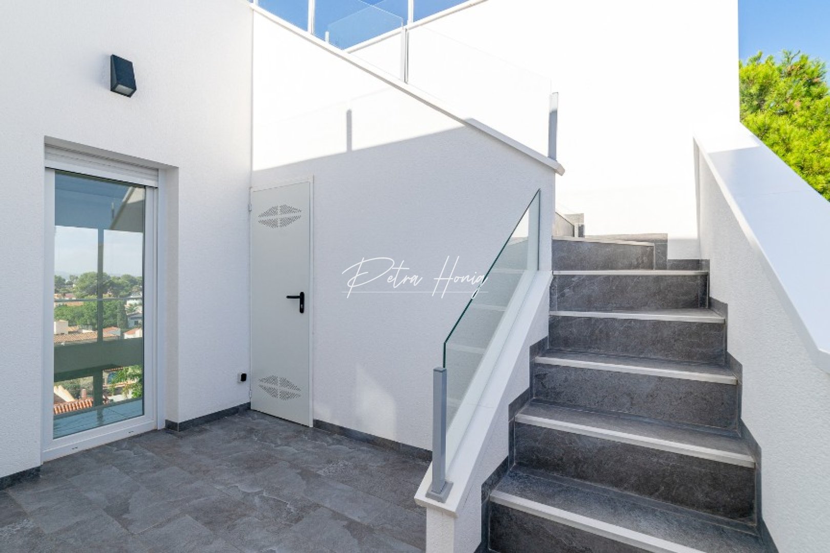 Resales - Villa - Los Balcones