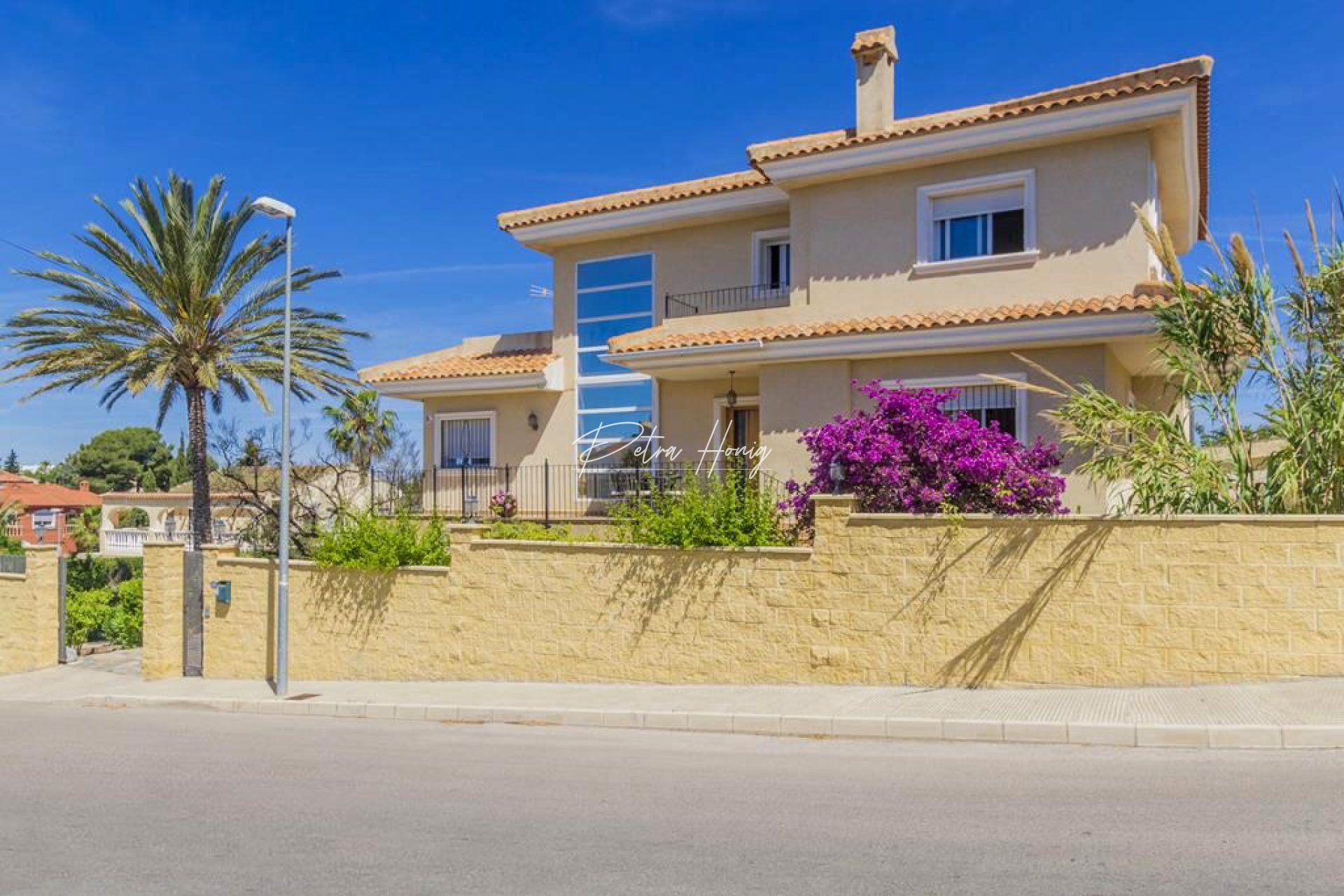 Resales - Villa - Los Balcones