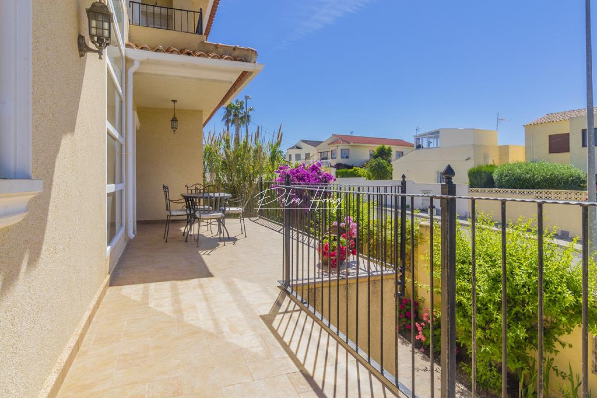 Resales - Villa - Los Balcones