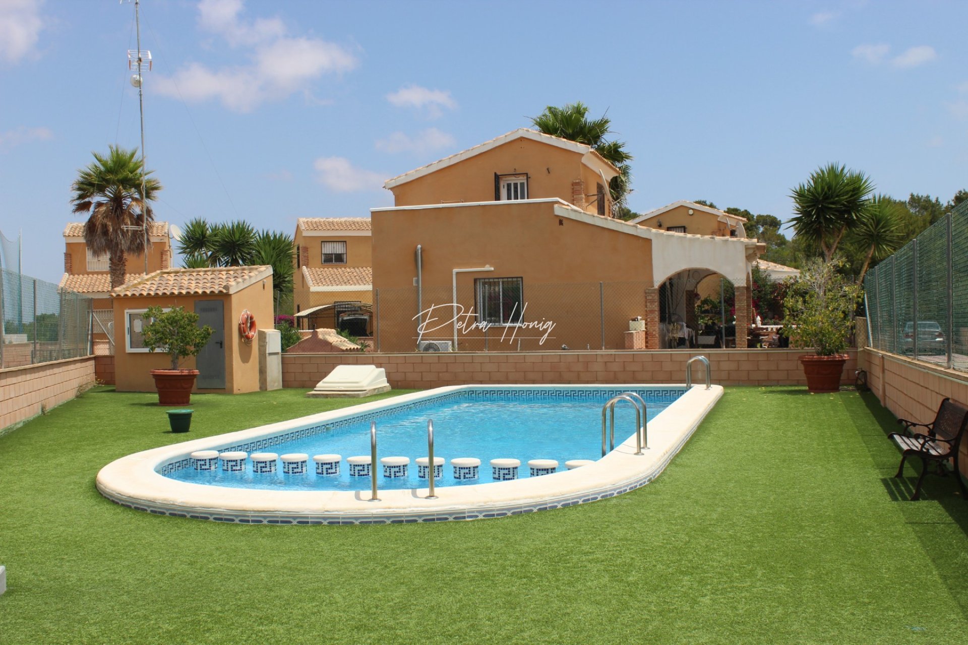 Resales - Villa - Los Balcones