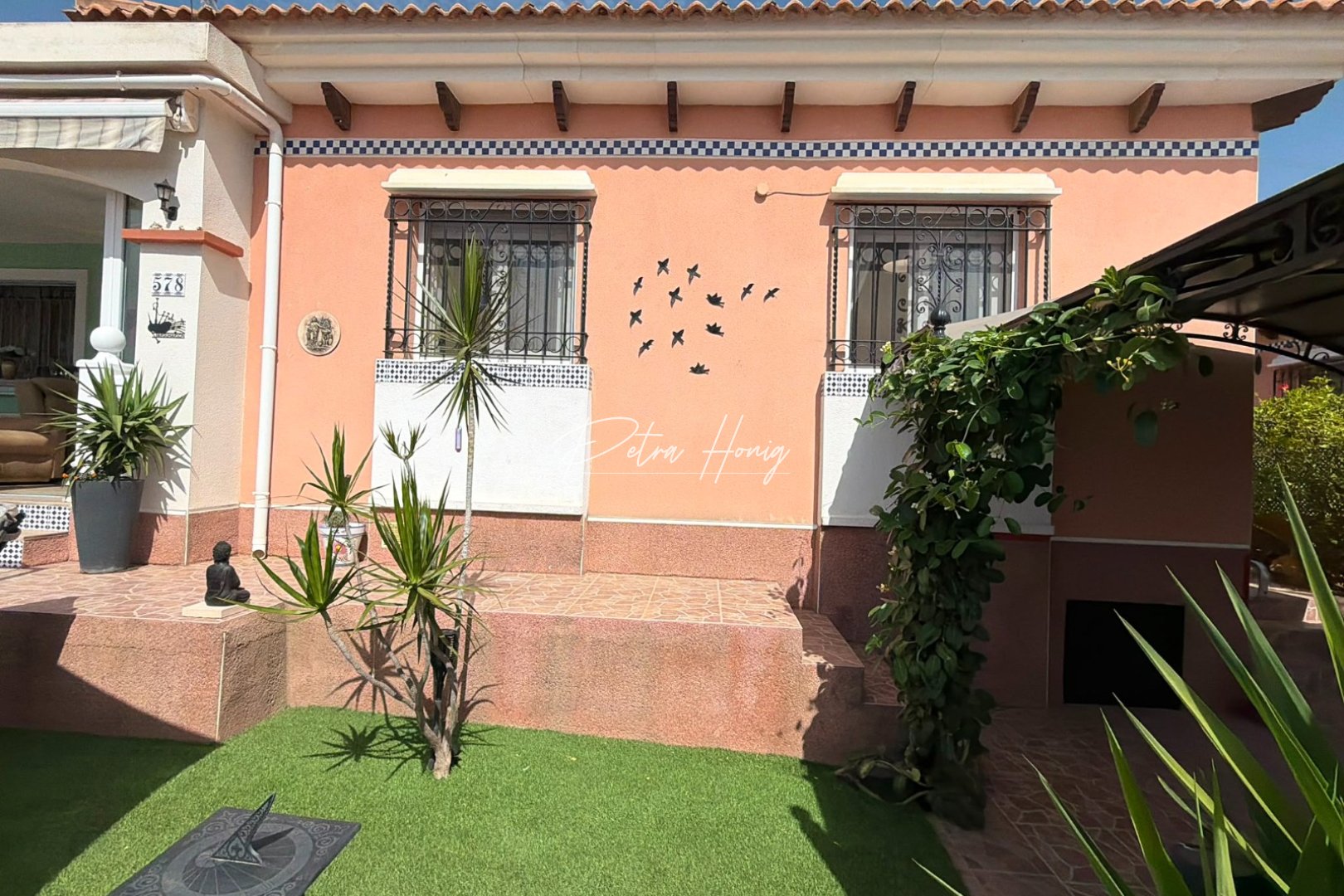 Resales - Villa - Los Montesinos - La Herrada