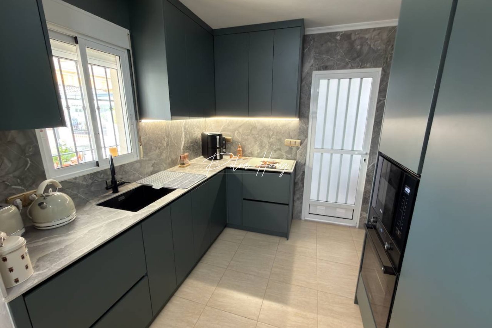 Resales - Villa - Los Montesinos