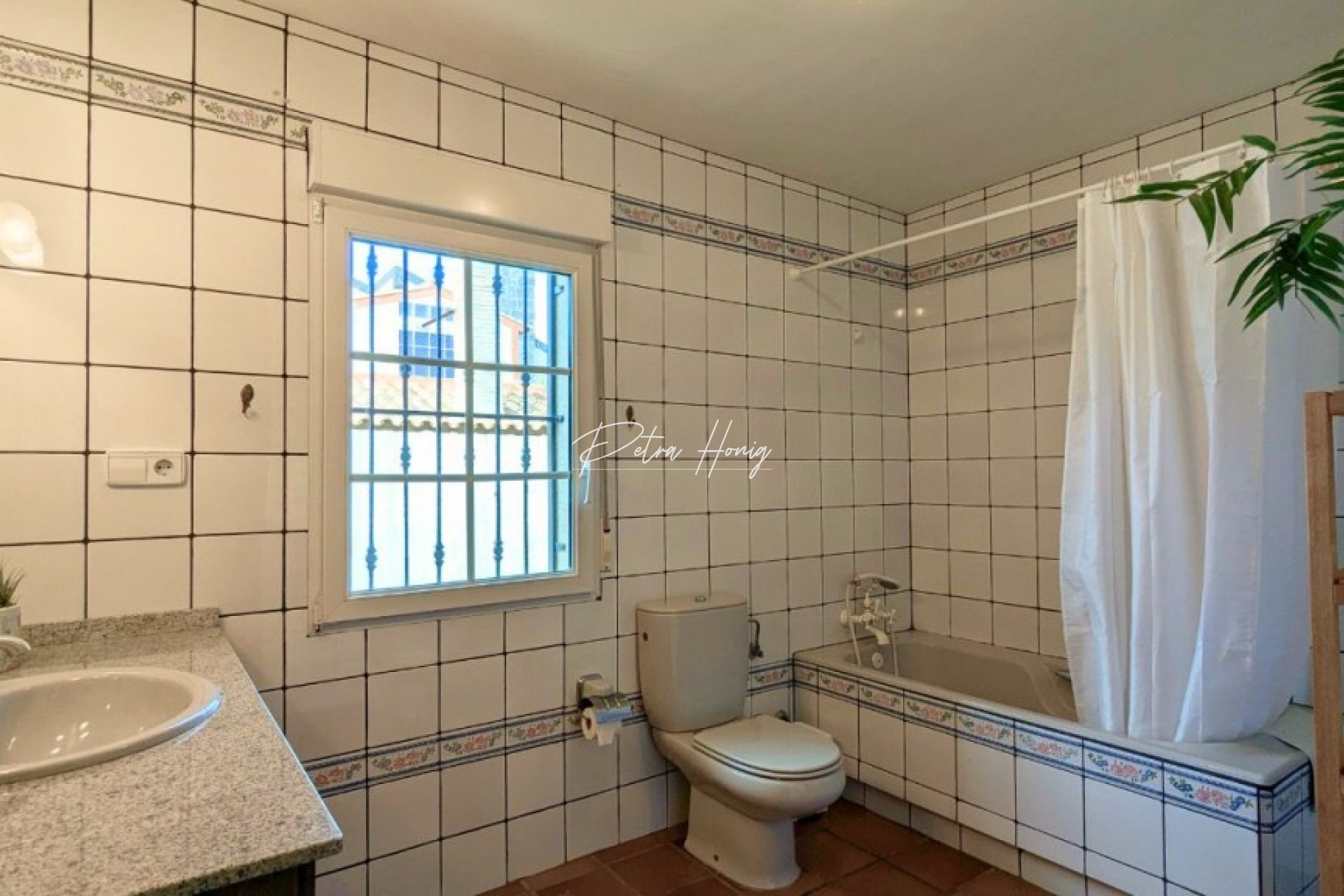 Resales - Villa - Mil Palmeras