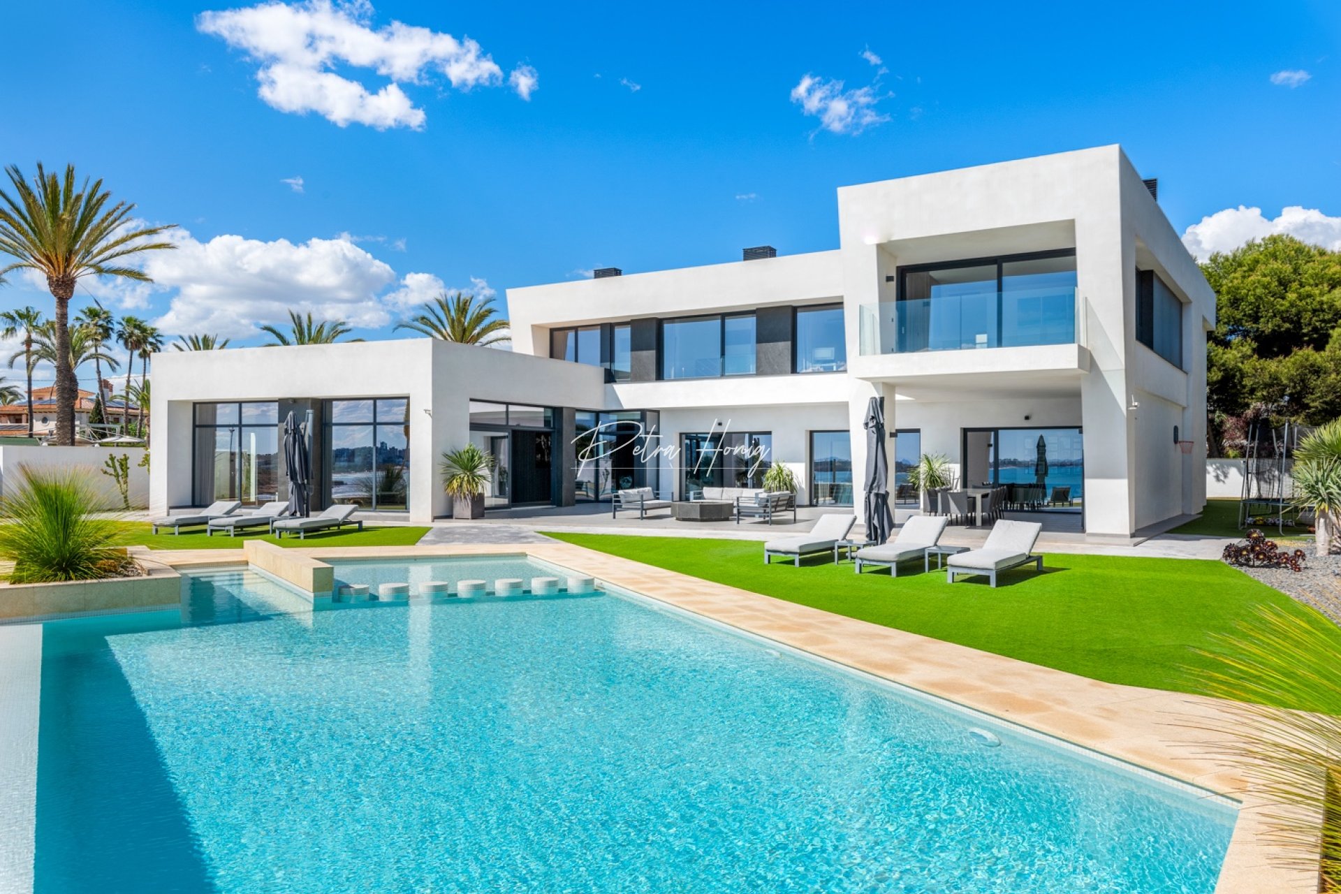 Resales - Villa - Orihuela Costa - Cabo Roig