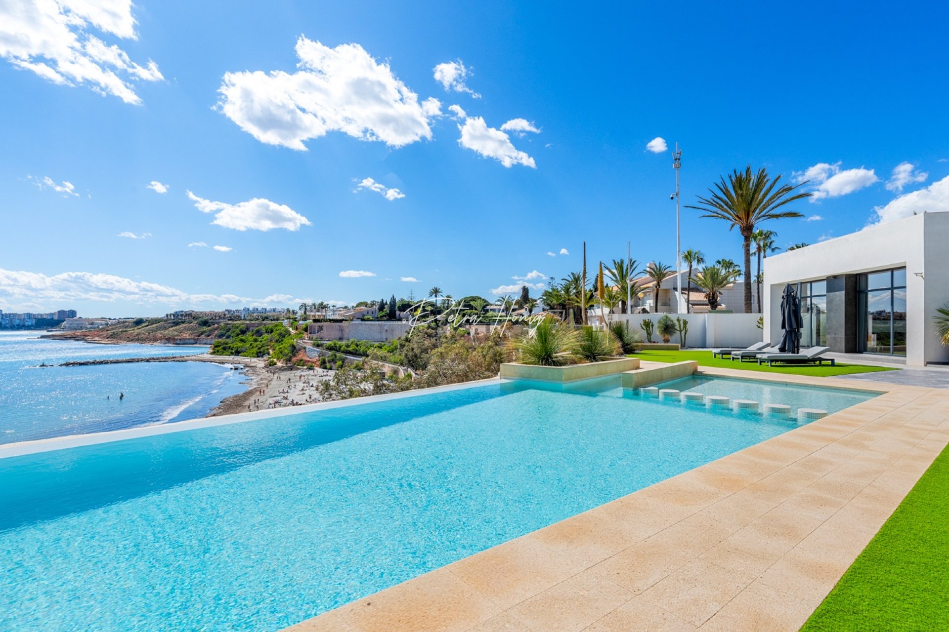 Resales - Villa - Orihuela Costa - Cabo Roig
