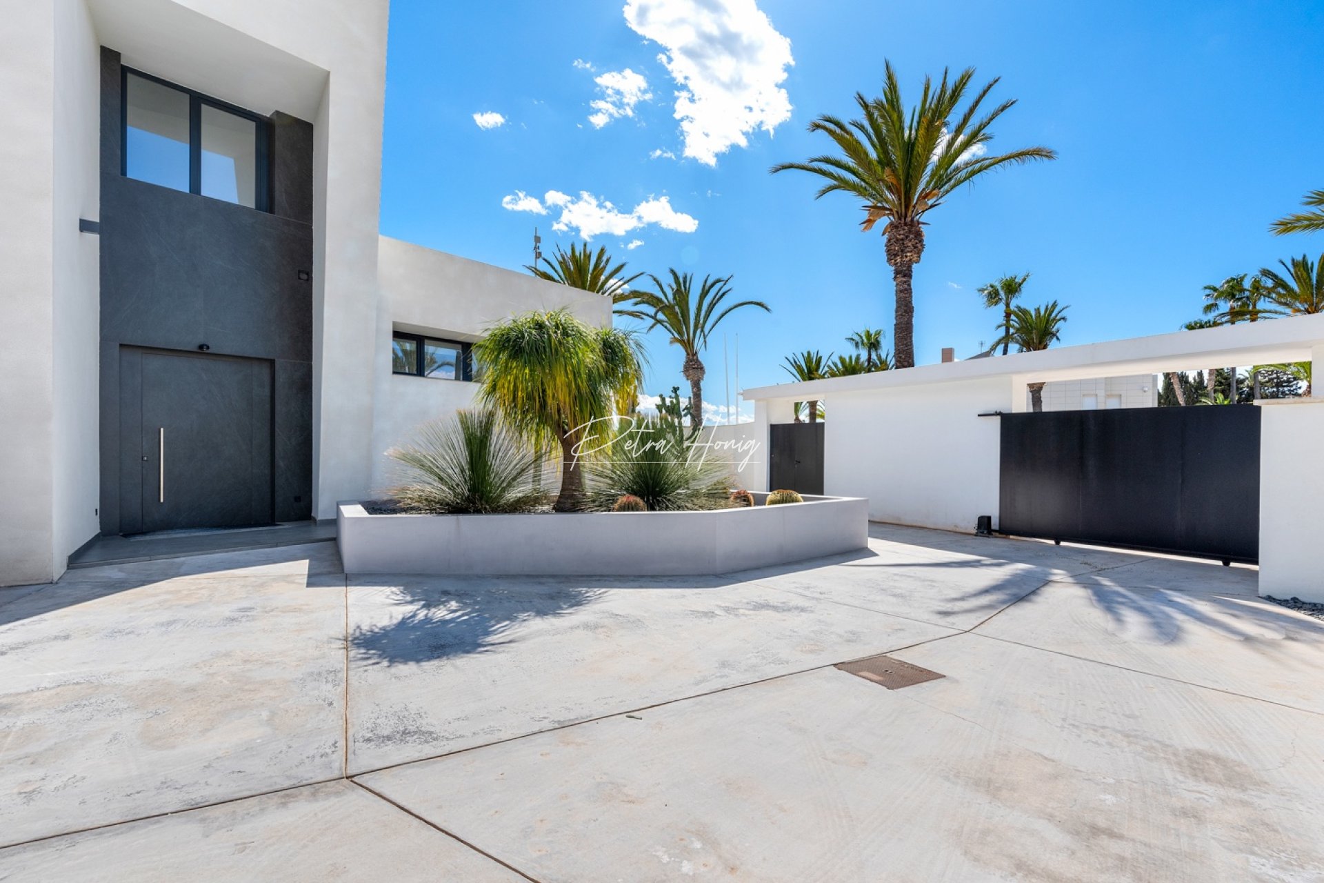 Resales - Villa - Orihuela Costa - Cabo Roig